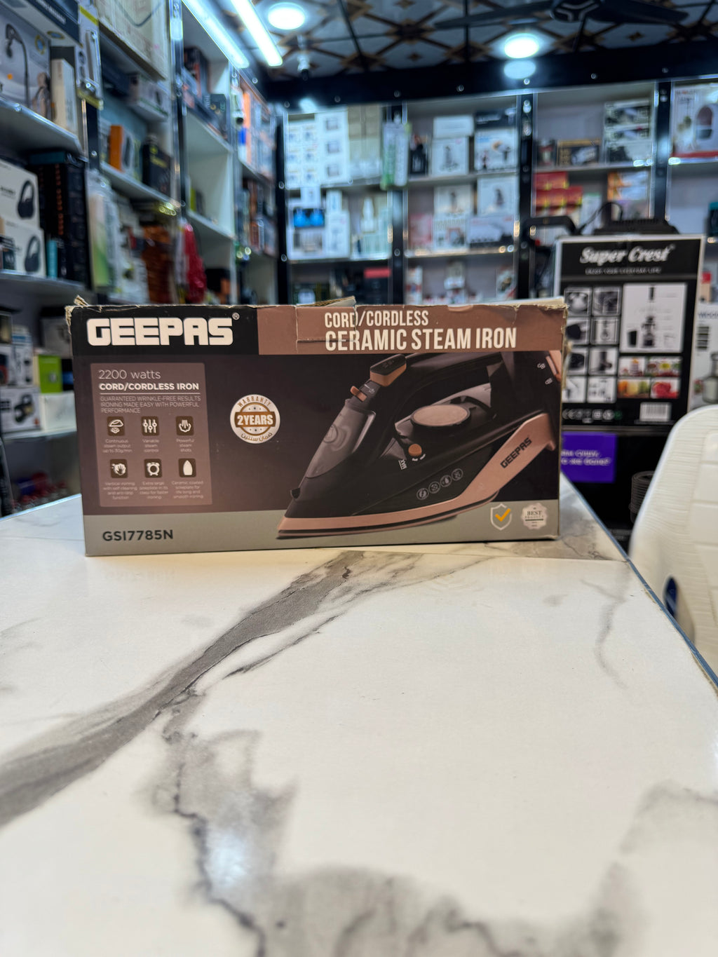 Geepas Cord/Corldless Ceramic Steam Iron