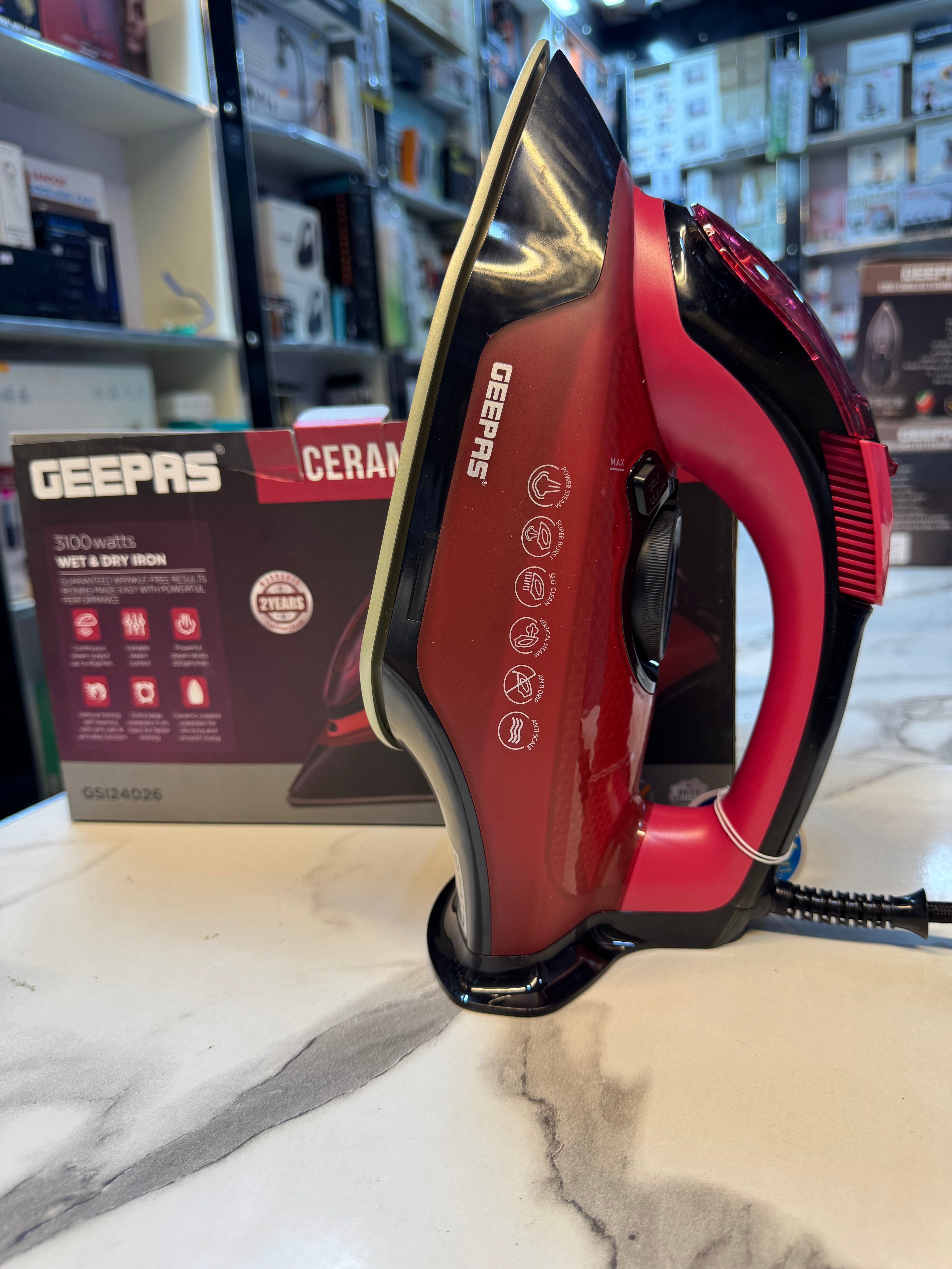 Geepas Ceramic Steam Iron GSI24026