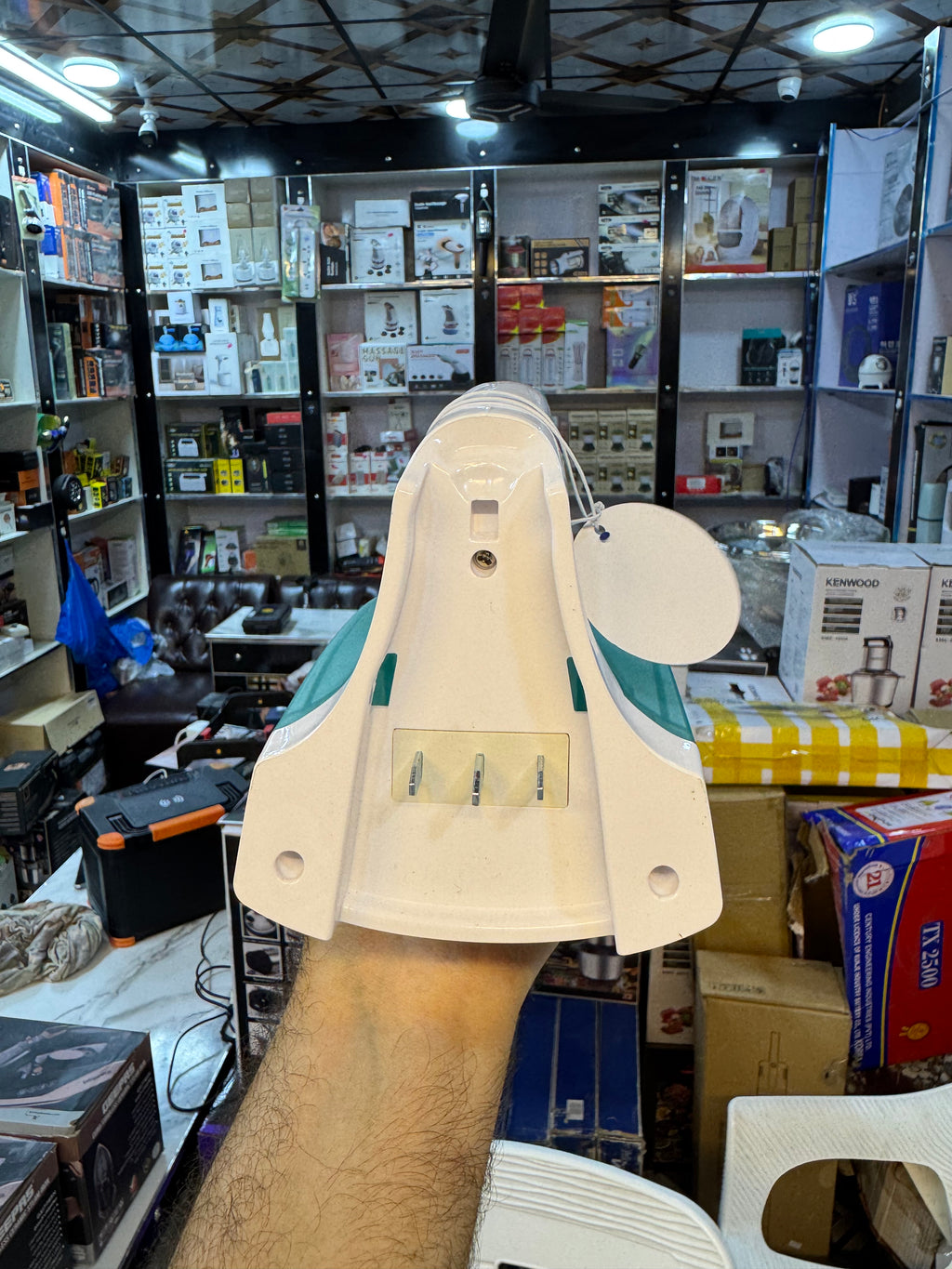 Geepas Corded/Cord Steam Iron GSI24015