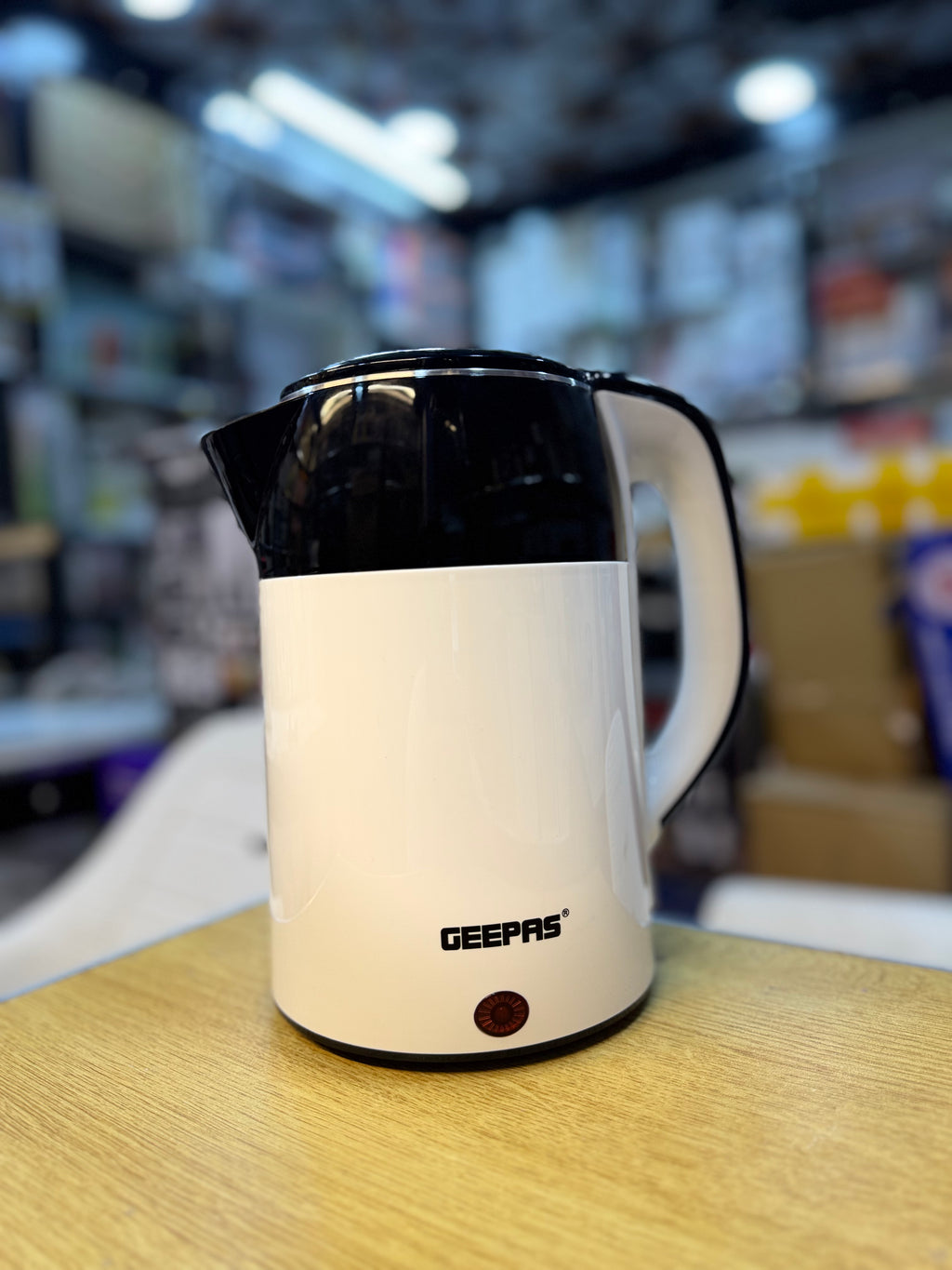 Geepas Double Layer Electric Kettle CK6138