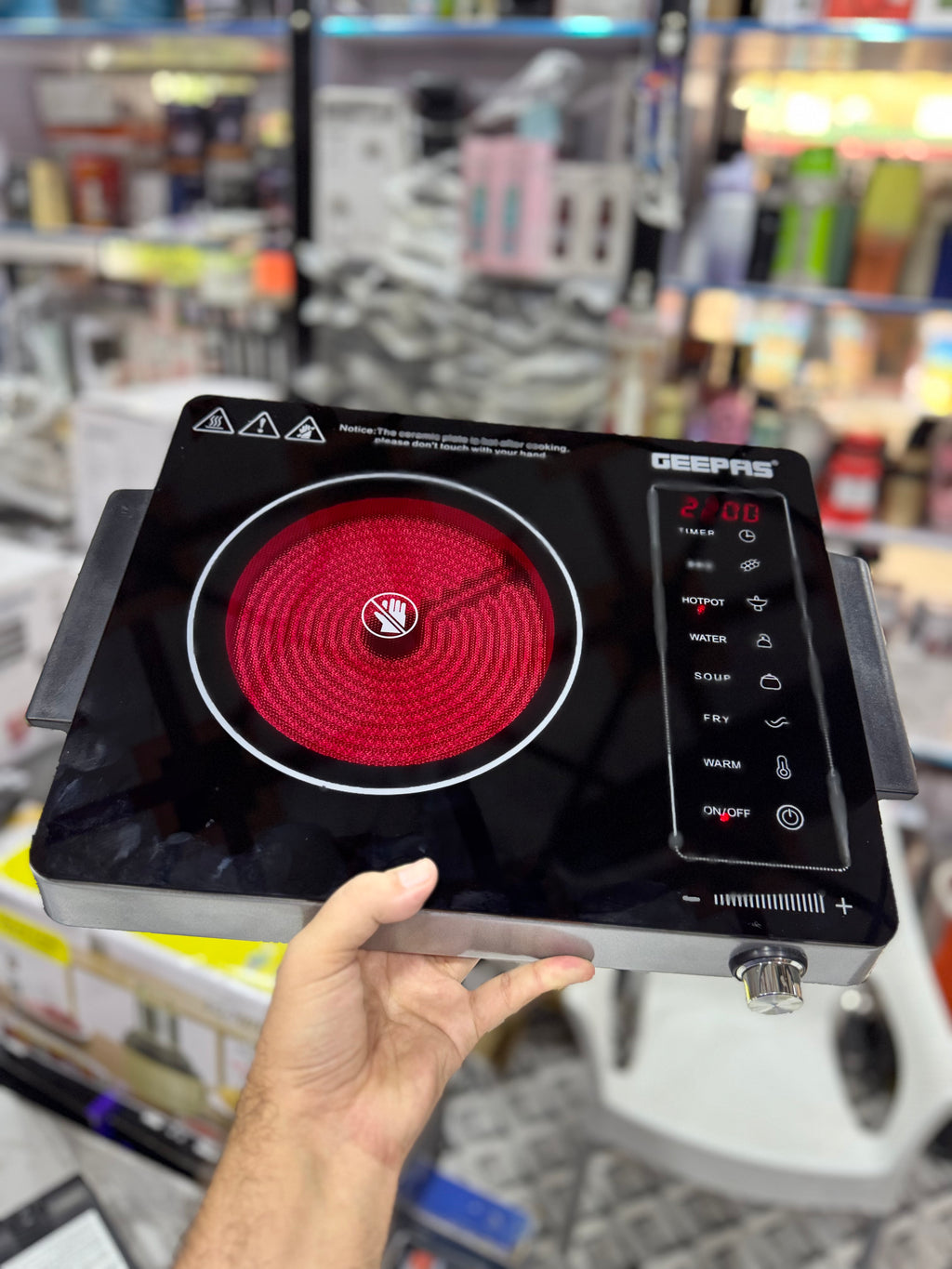 Geepas Digital Infrared Cooker GIC33023P