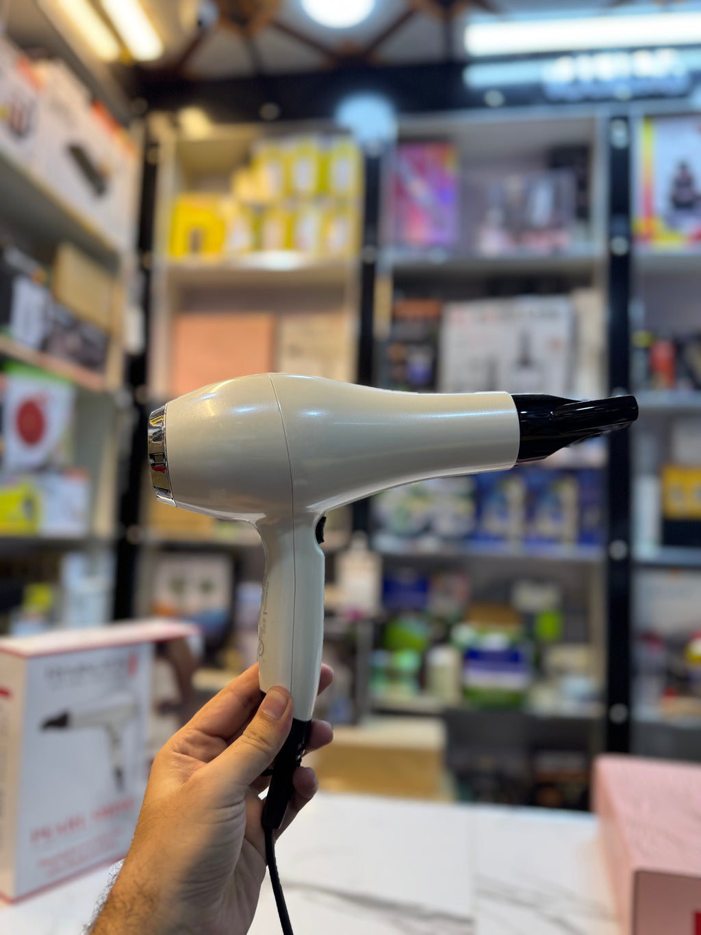 Remington Pearl Shine Hair Dryer
