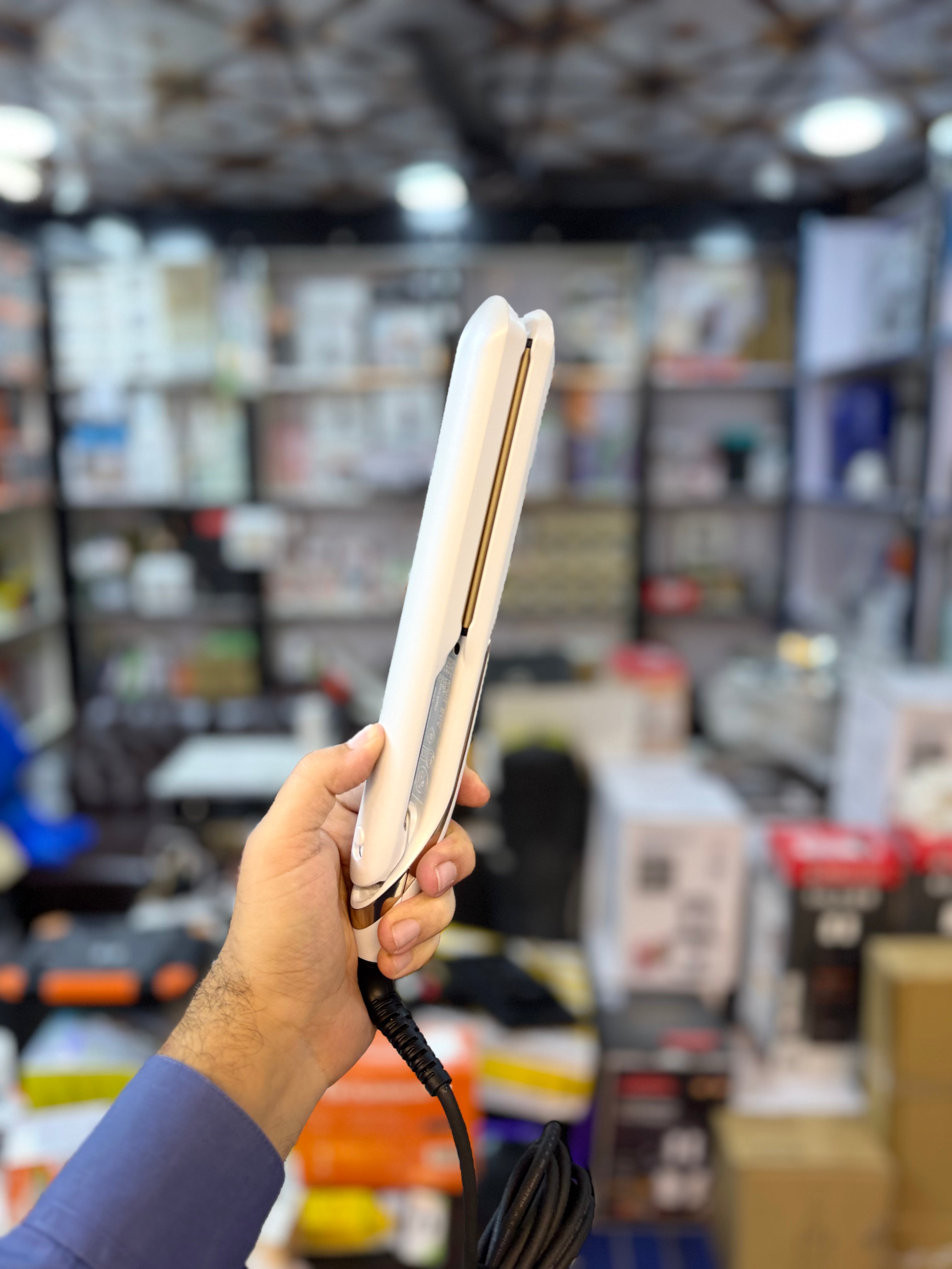 Remington Proluxe Hair Straightener