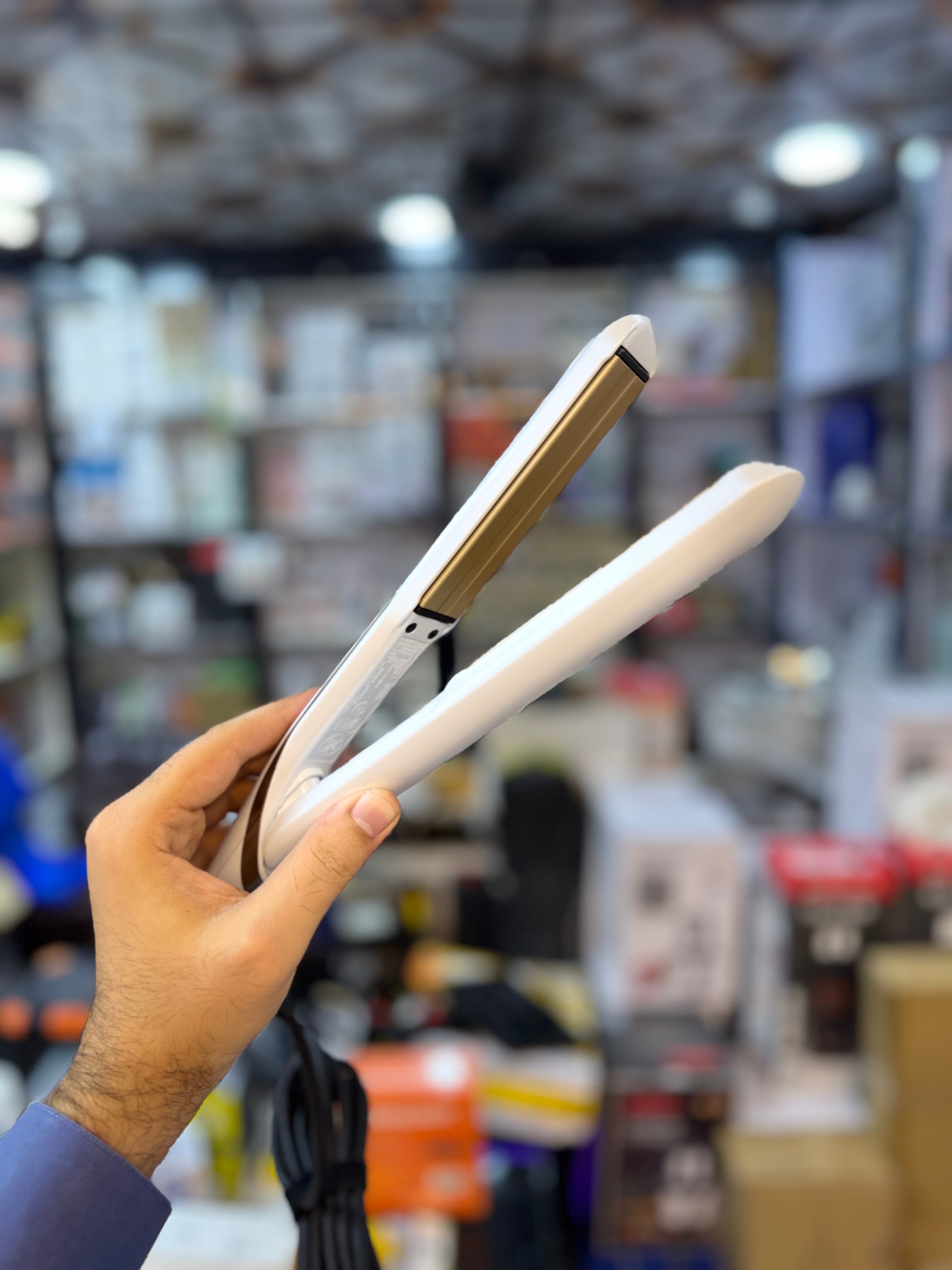 Remington Proluxe Hair Straightener