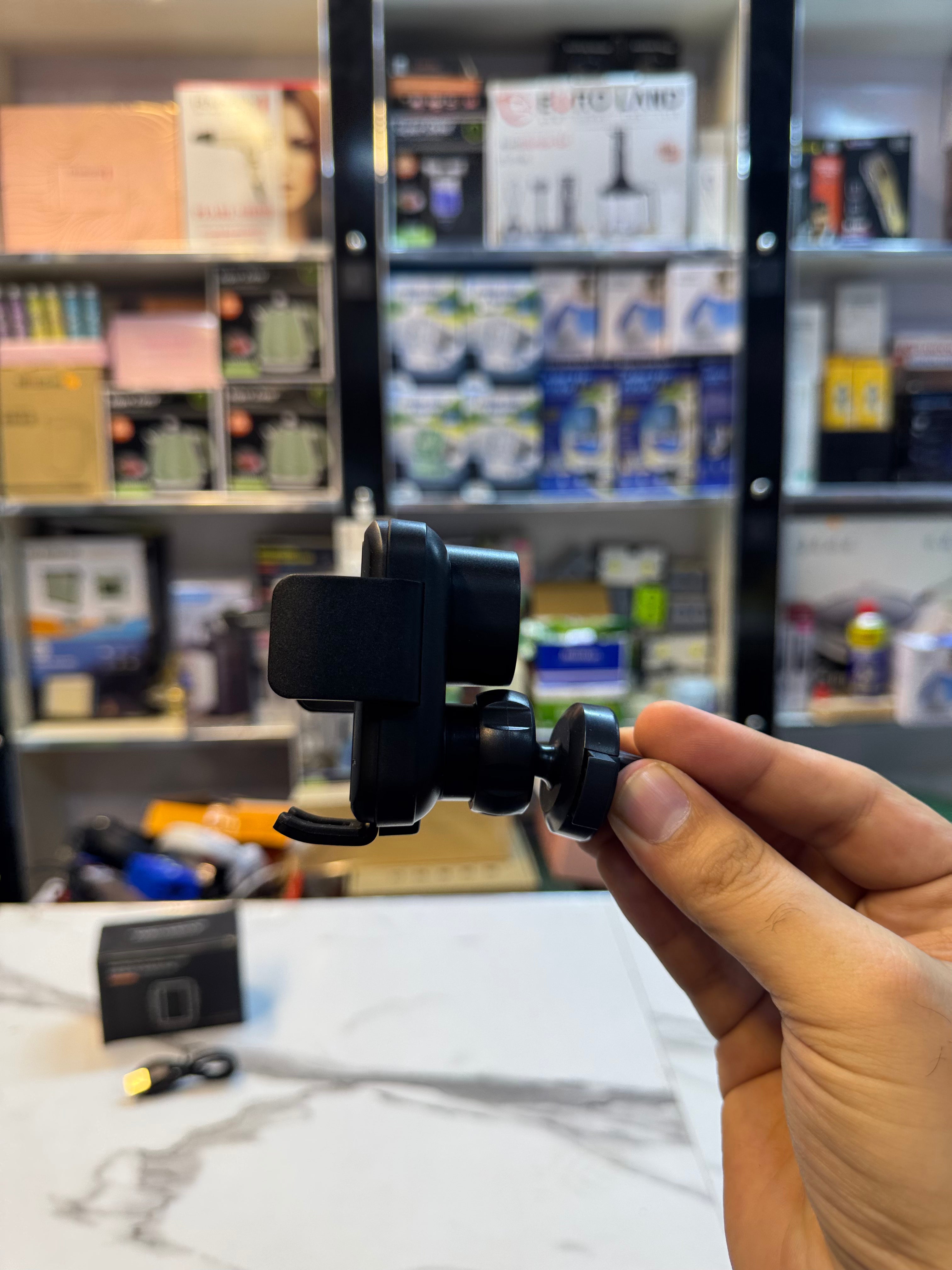 Chargeable Car Mount Mobile Holder