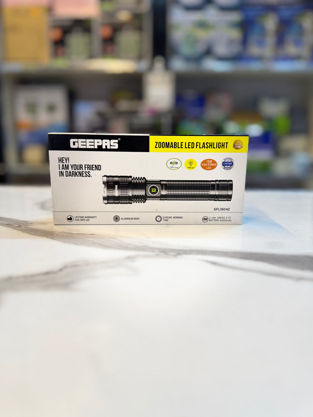 Geepas Zoomable Flashlight GFL3854Z