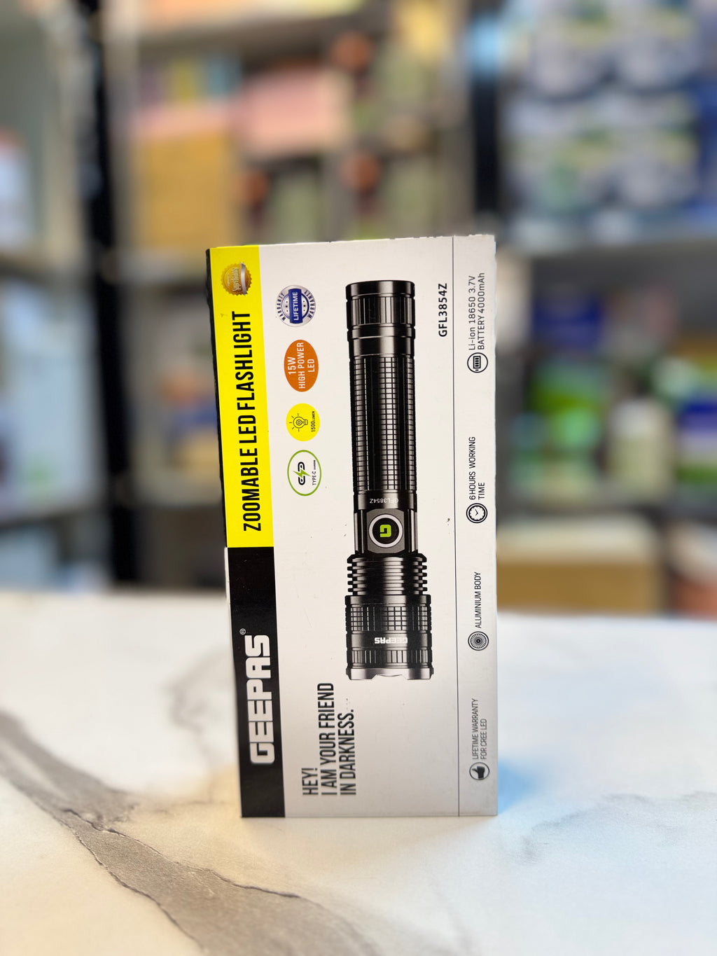 Geepas Zoomable Flashlight GFL3854Z