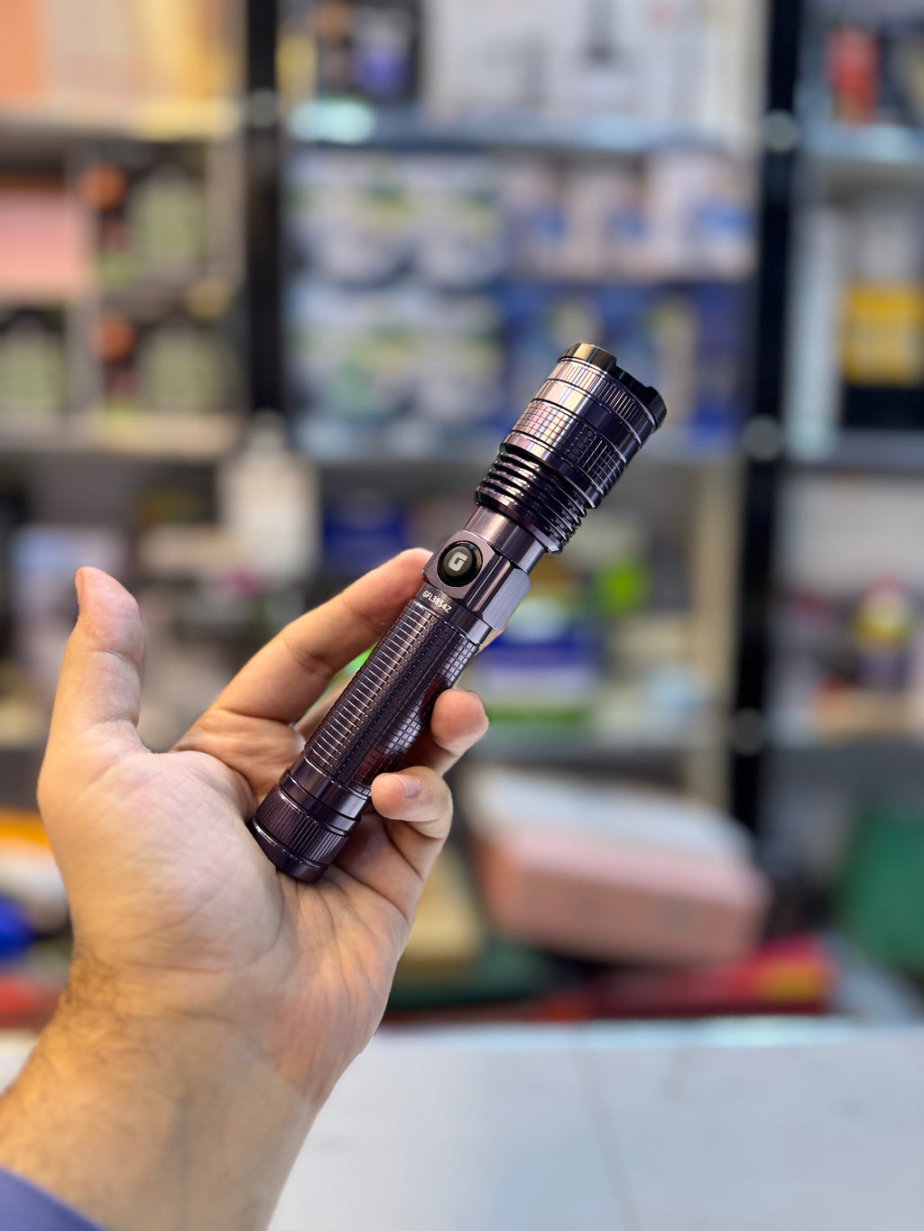 Geepas Zoomable Flashlight GFL3854Z