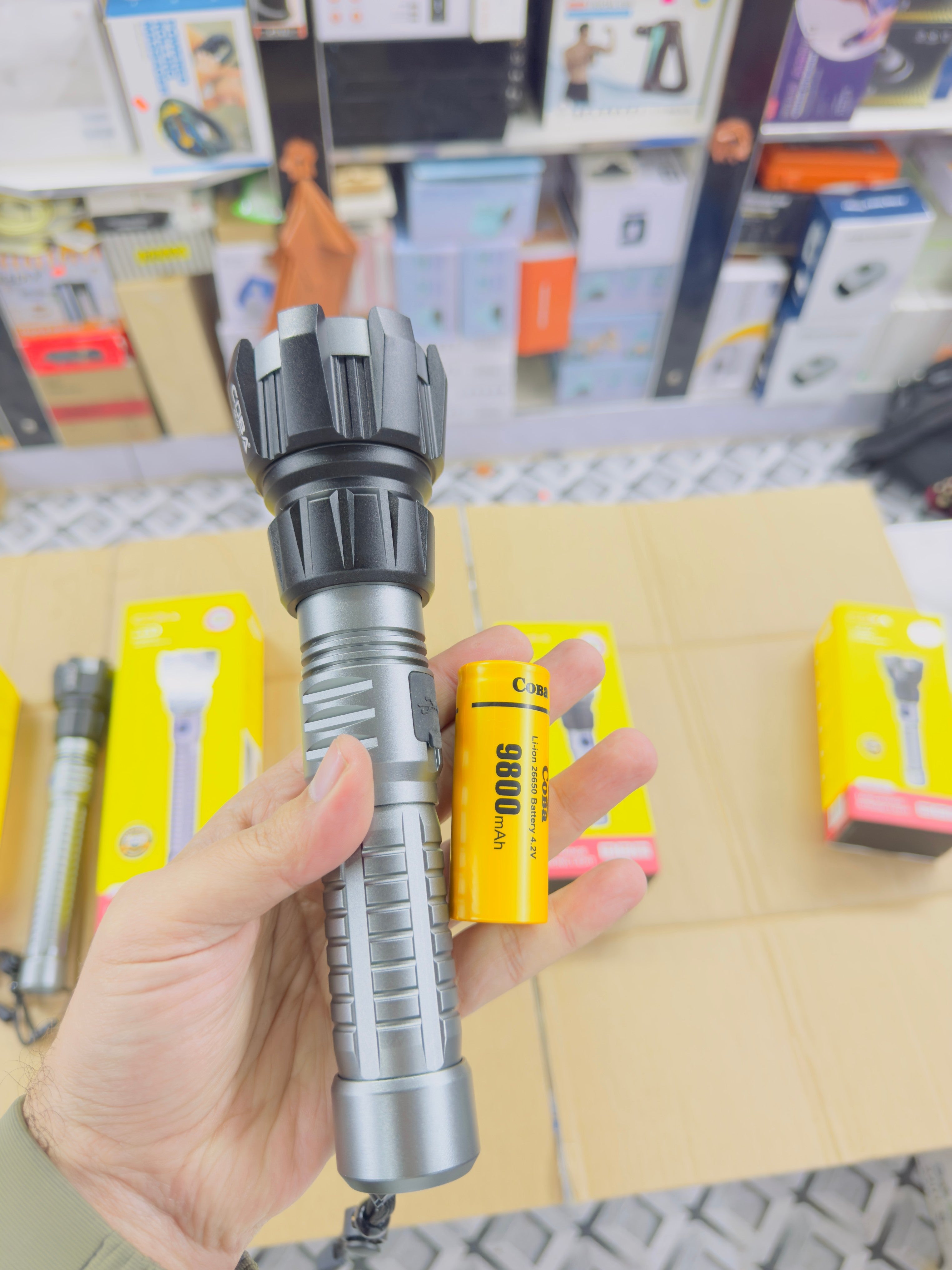 Aluminium Alloy Coba Led Flashlight CB-711