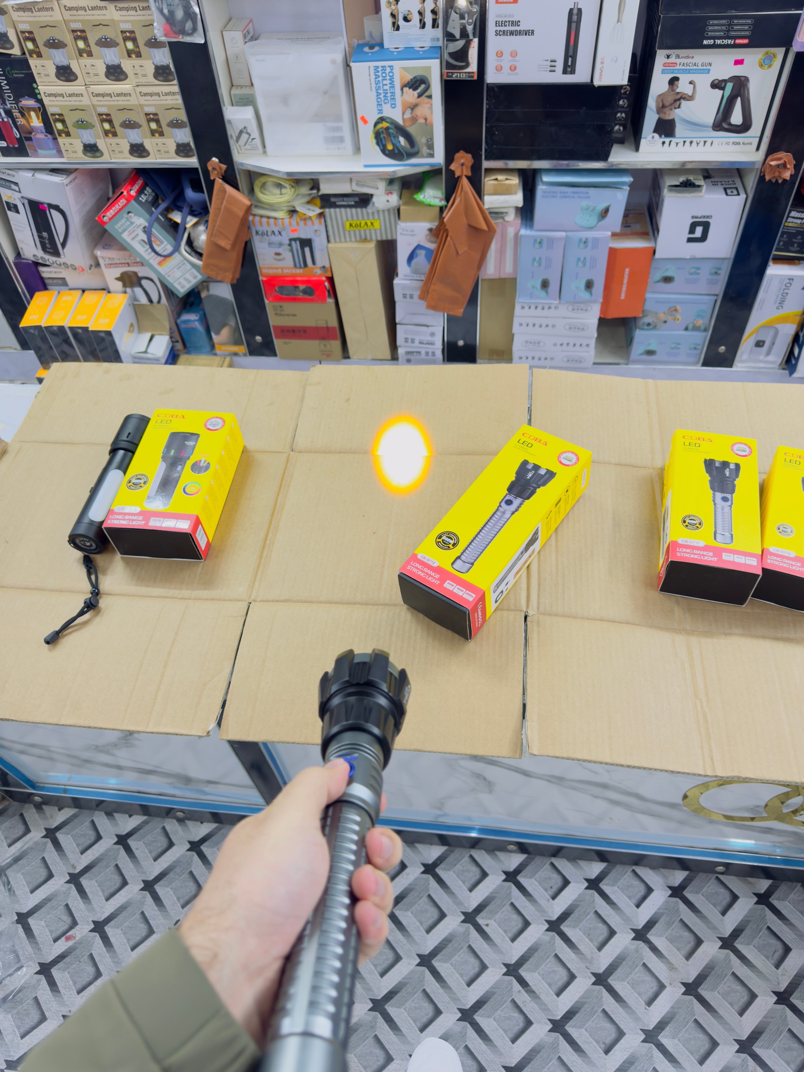 Aluminium Alloy Coba Strong Flashlight CB-G712