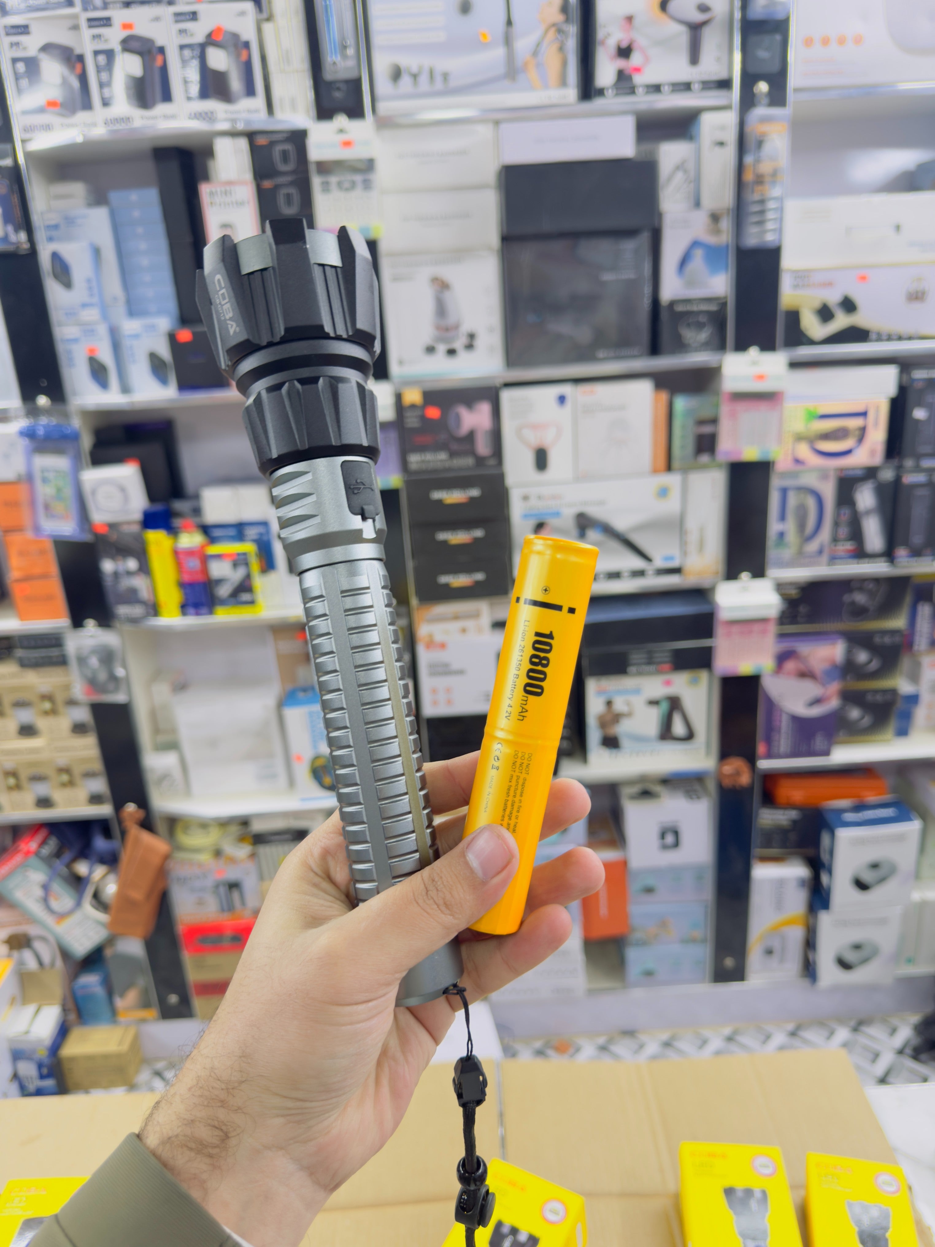 Aluminium Alloy Coba Strong Flashlight CB-G712