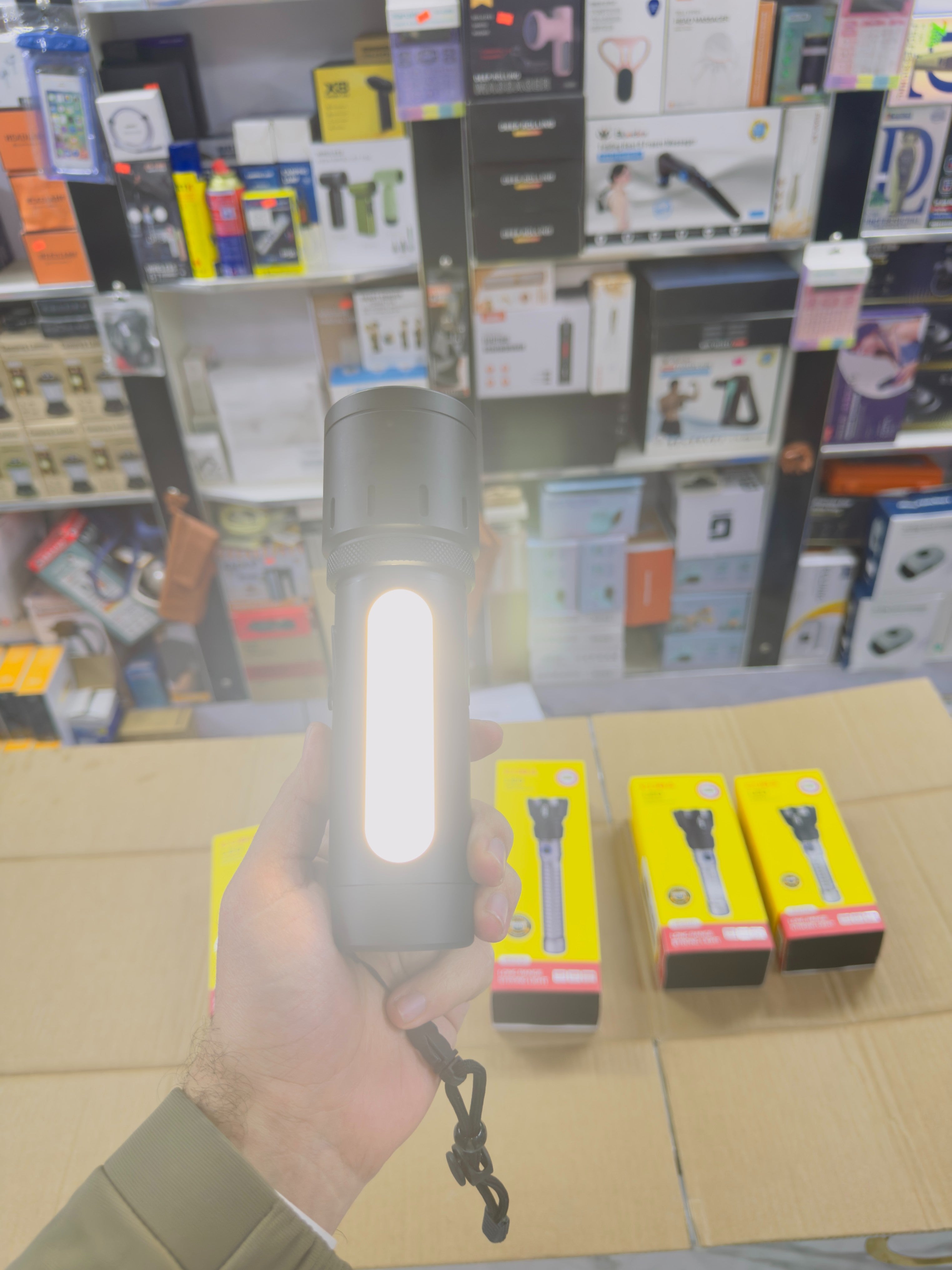 Aluminium Alloy Coba Multi Colour Flashlight CB-7703