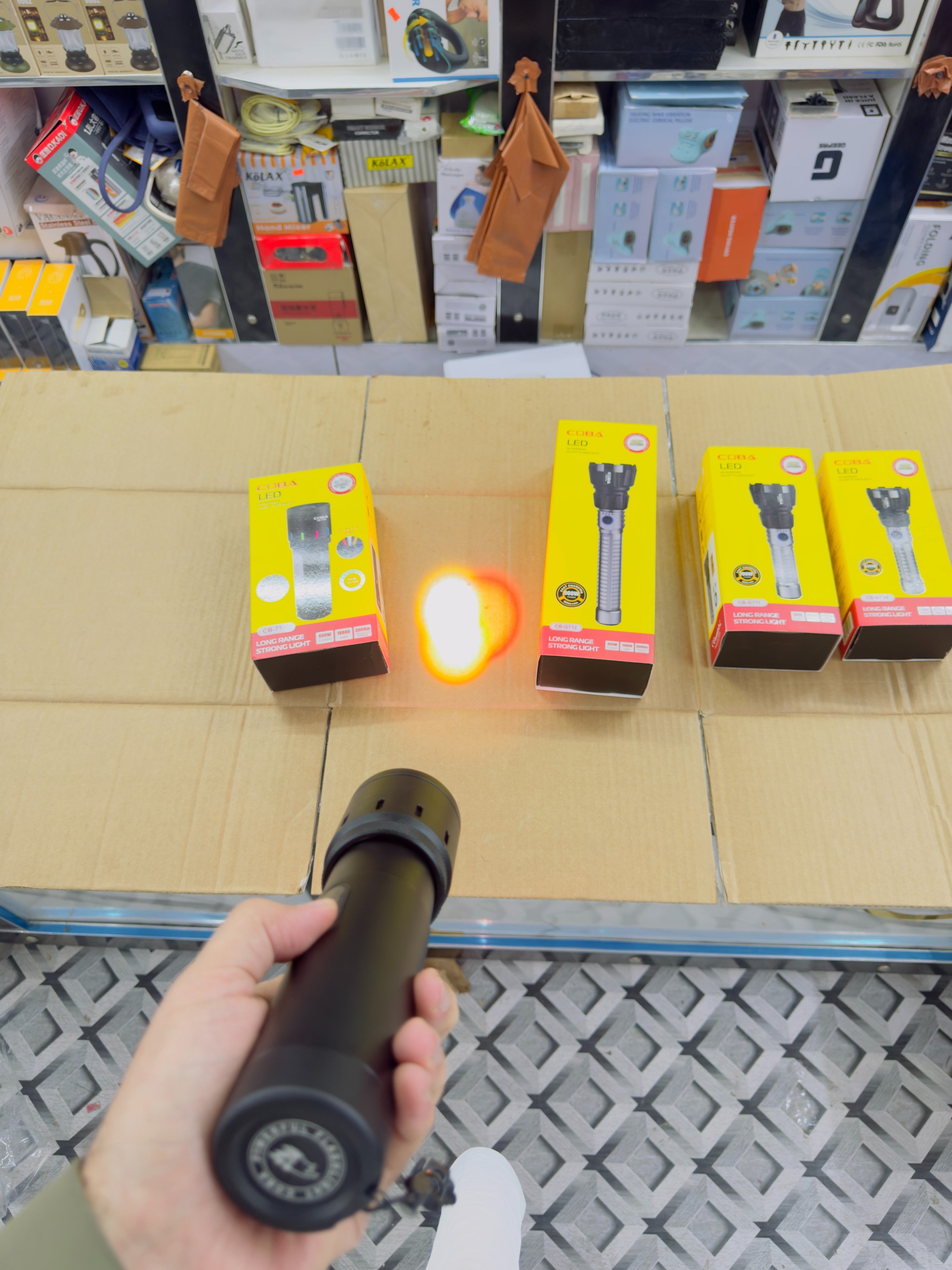 Aluminium Alloy Coba Multi Colour Flashlight CB-7703