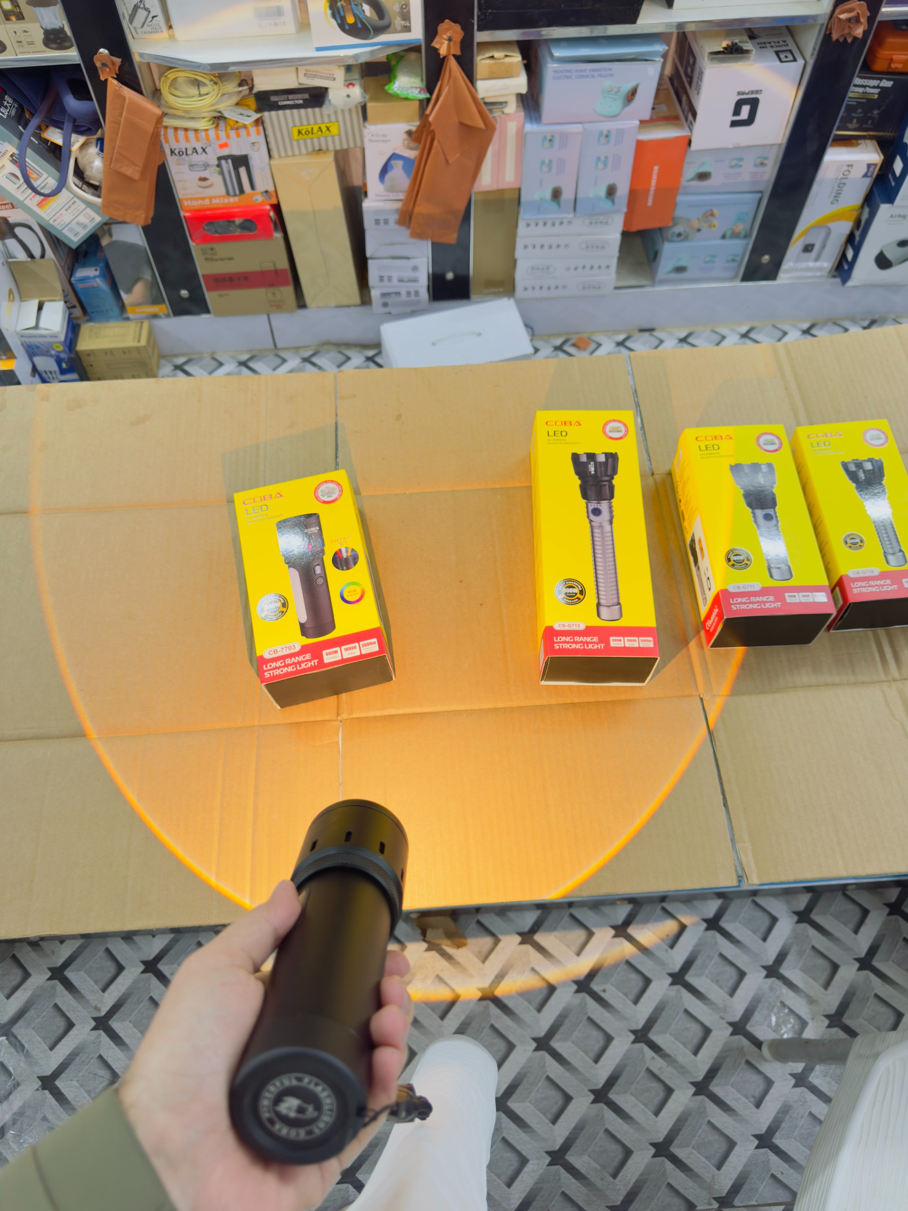 Aluminium Alloy Coba Multi Colour Flashlight CB-7703