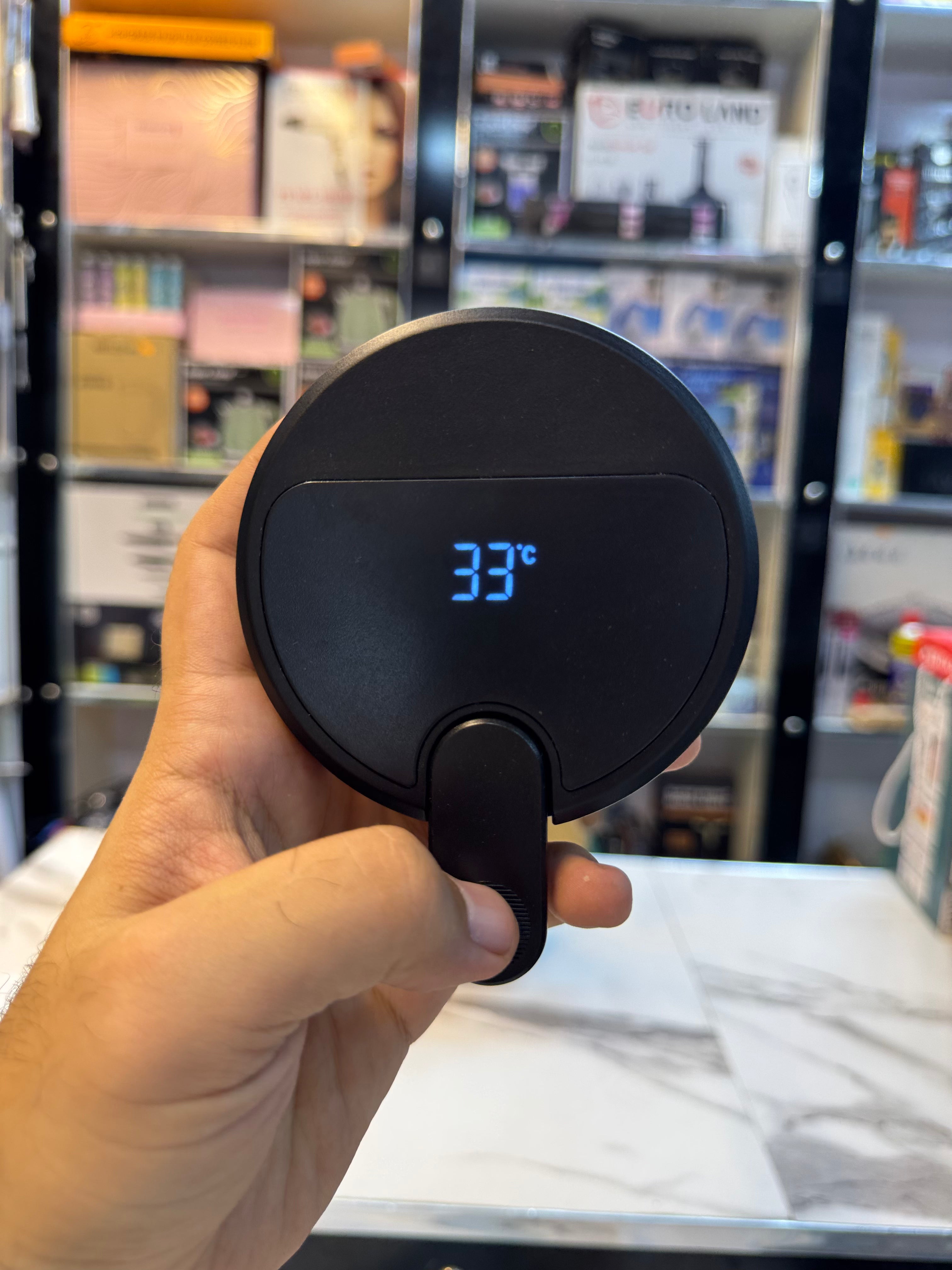 D.Kadi 1680Ml Temperature Thermos - Three Layer Hot and Cold thermos (Black)