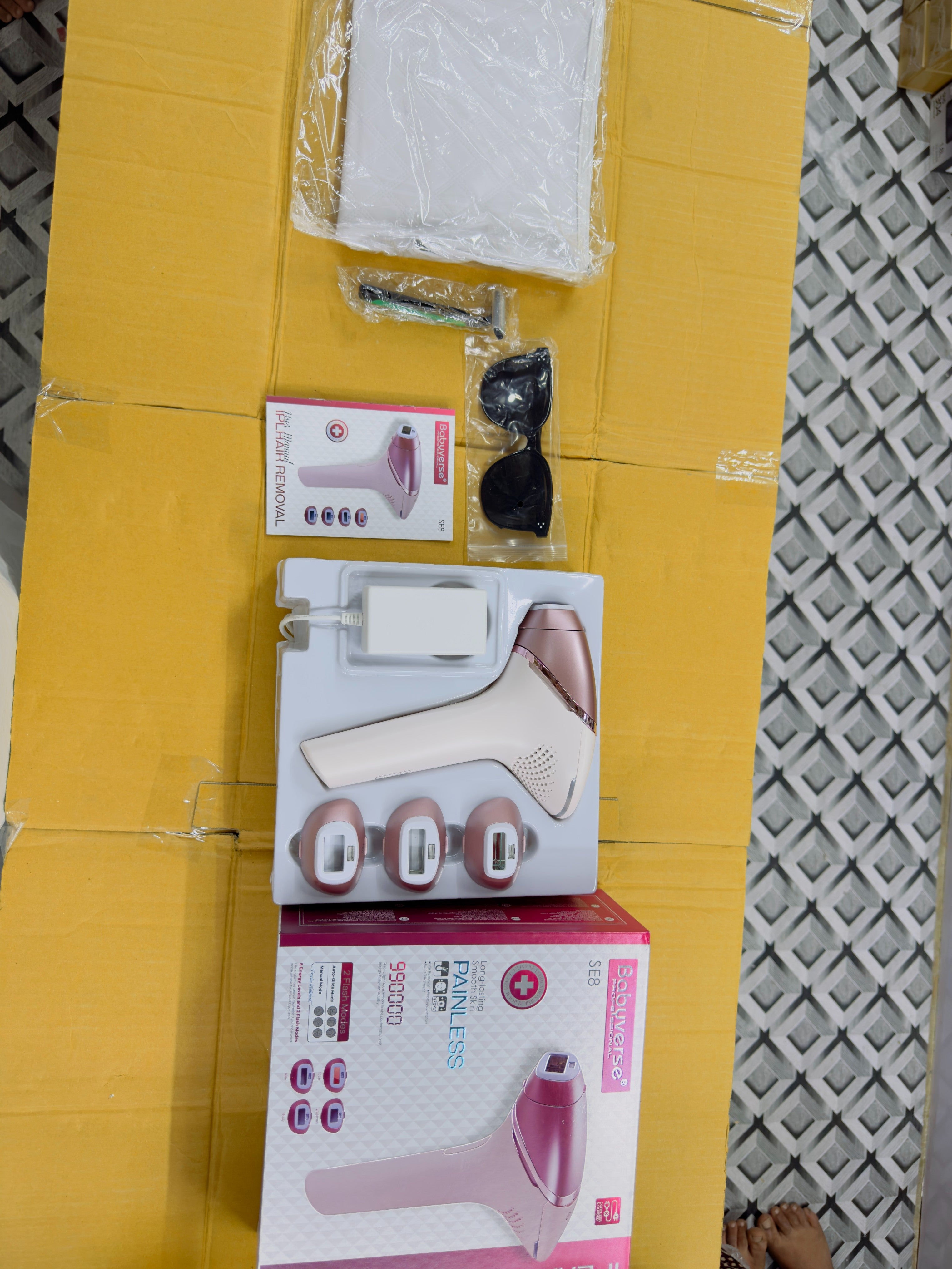 Babyverse Professional IPL Laser Hair Removel SE8