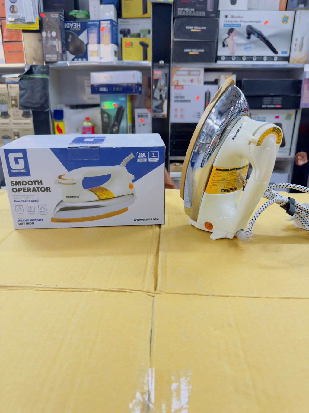 Geepas Heavy Dry Iron GDI2771P