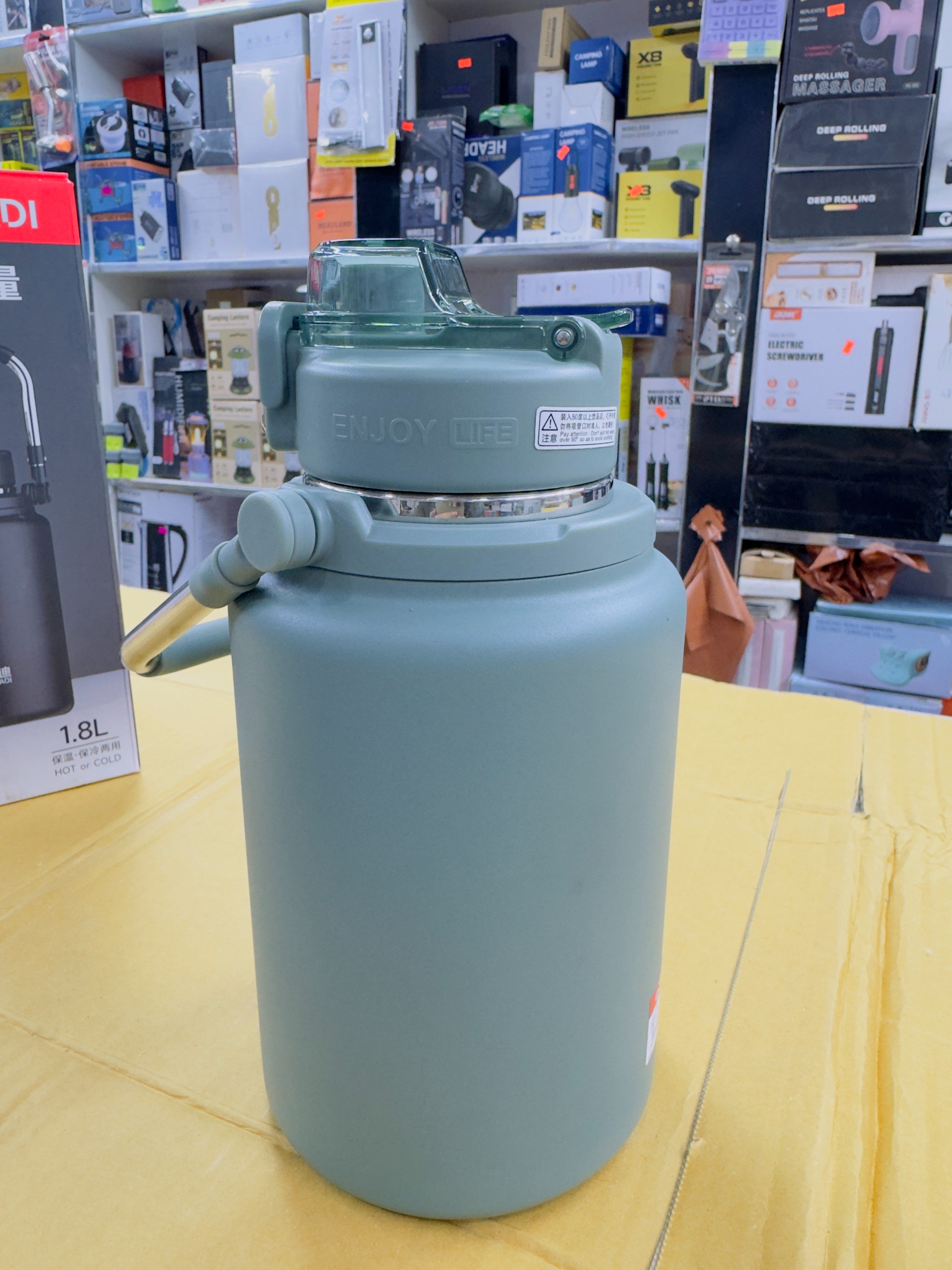 D.Kadi 1.8L Double Straw Water Bottle