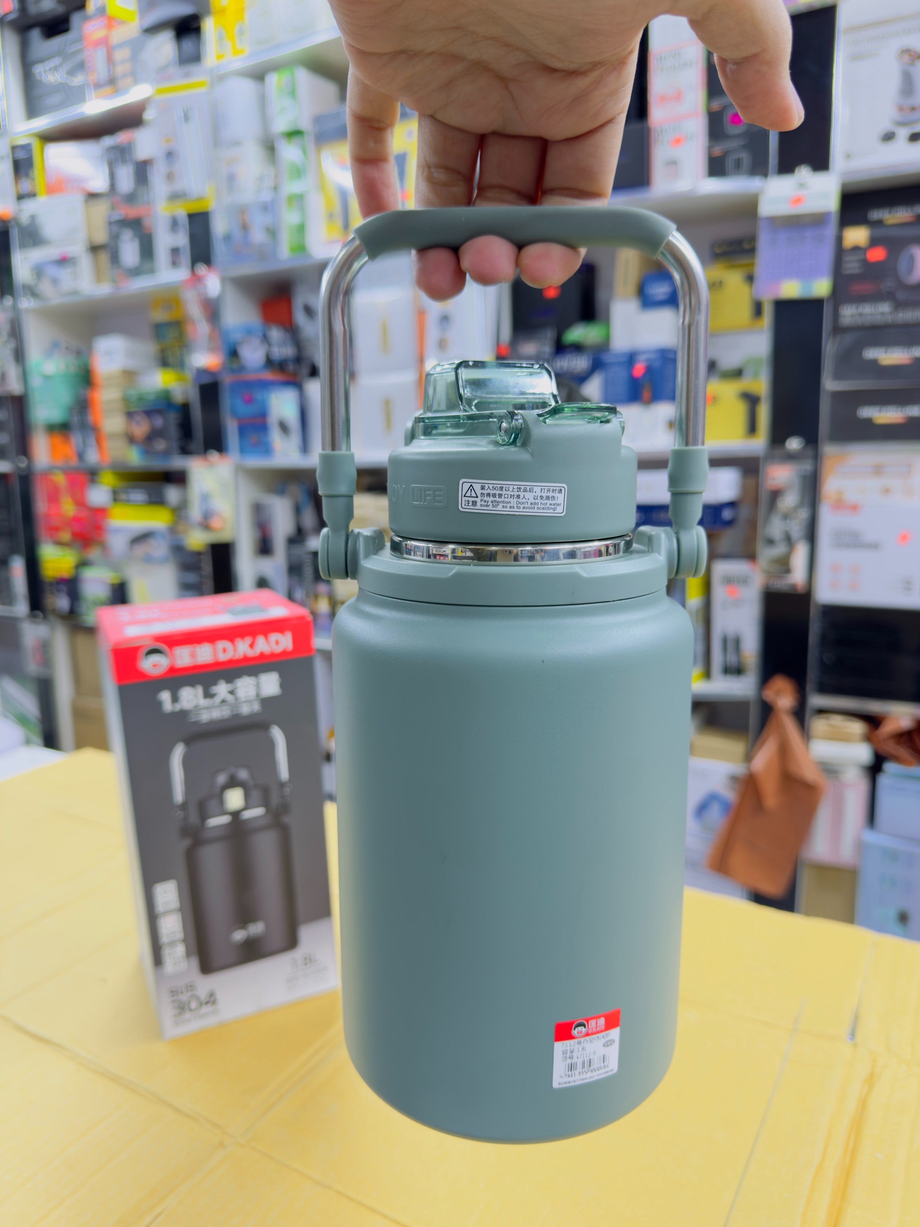 D.Kadi 1.8L Double Straw Water Bottle