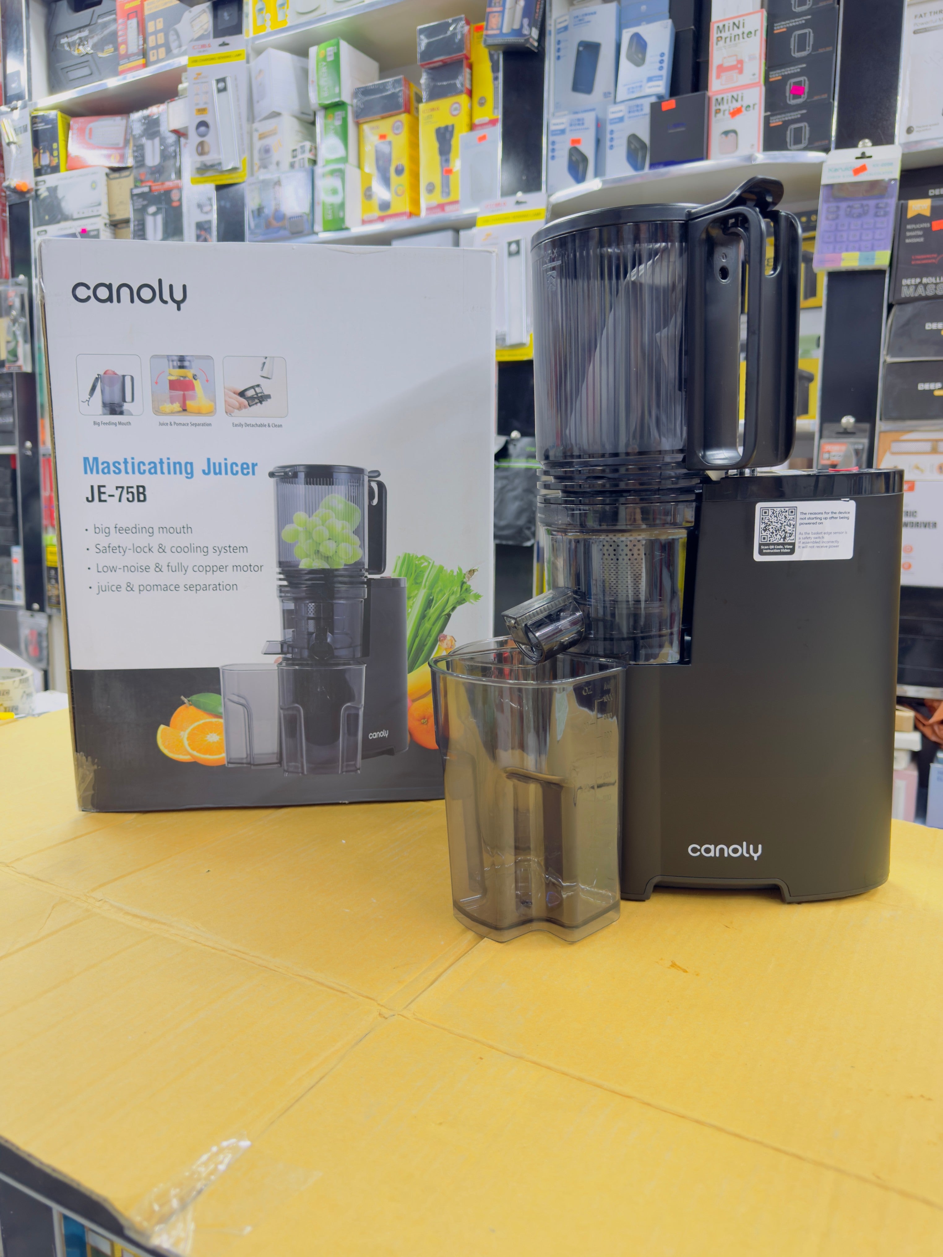 Canoly Masticating Juicer JE-75B