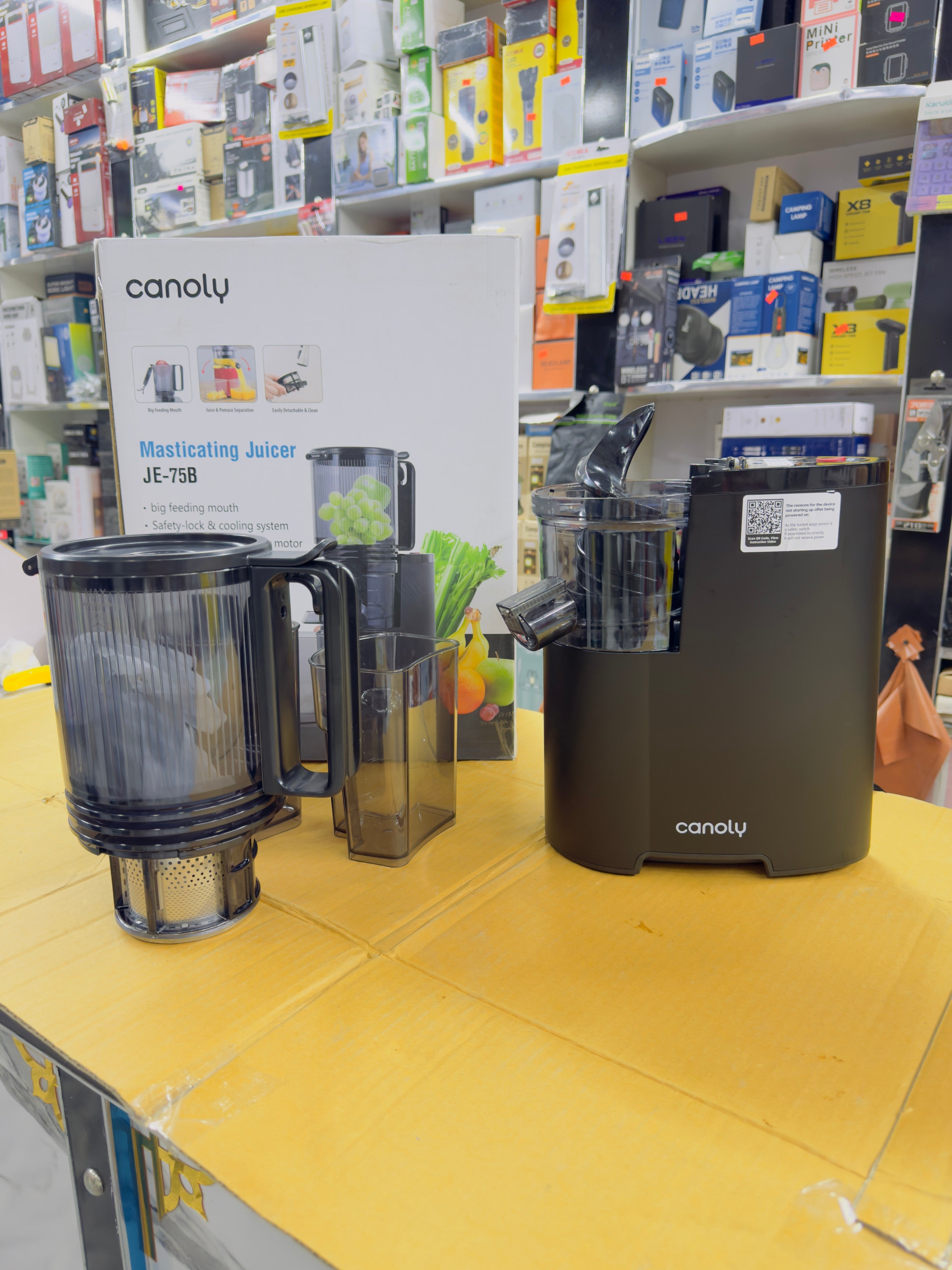 Canoly Masticating Juicer JE-75B