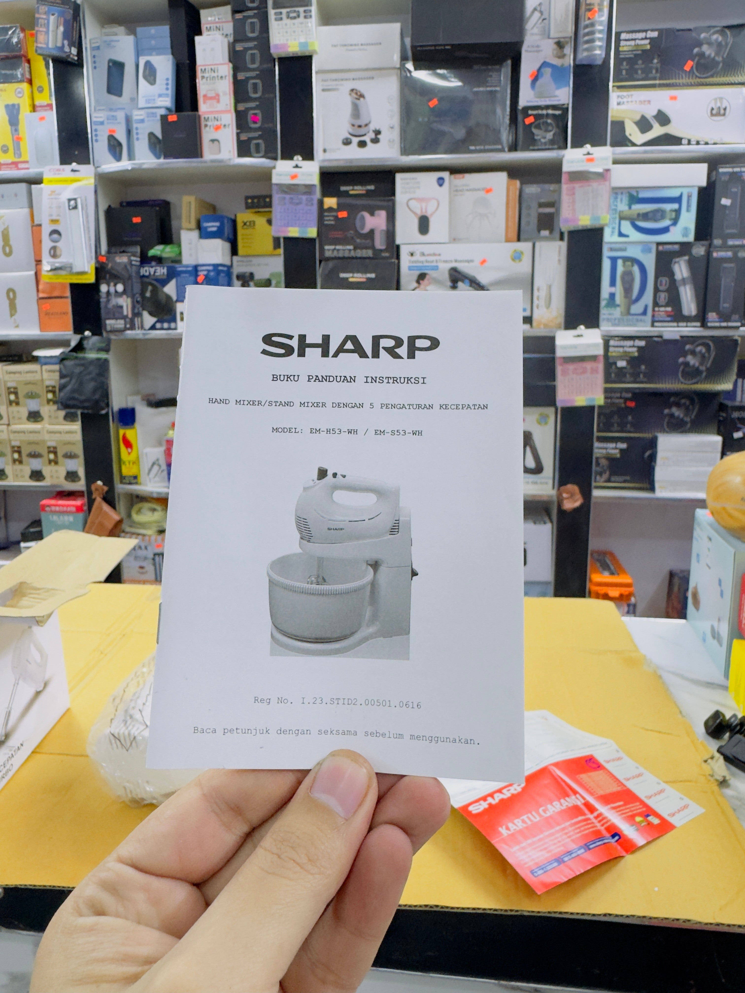 Sharp Hand Mixer EM-H53