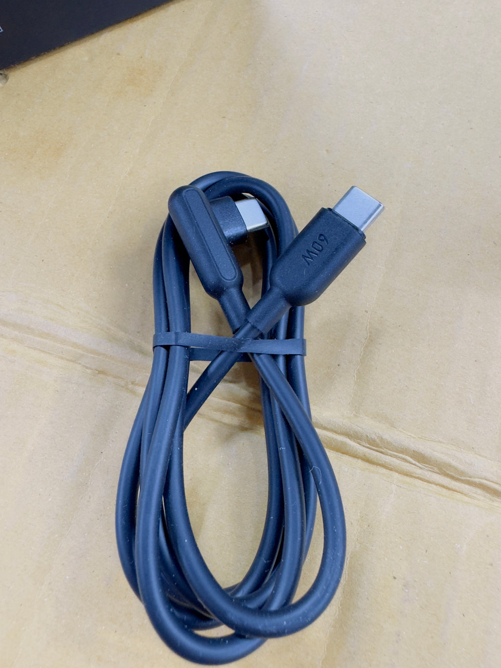 Lisen Wire Car Charger And Mobile Holder Set