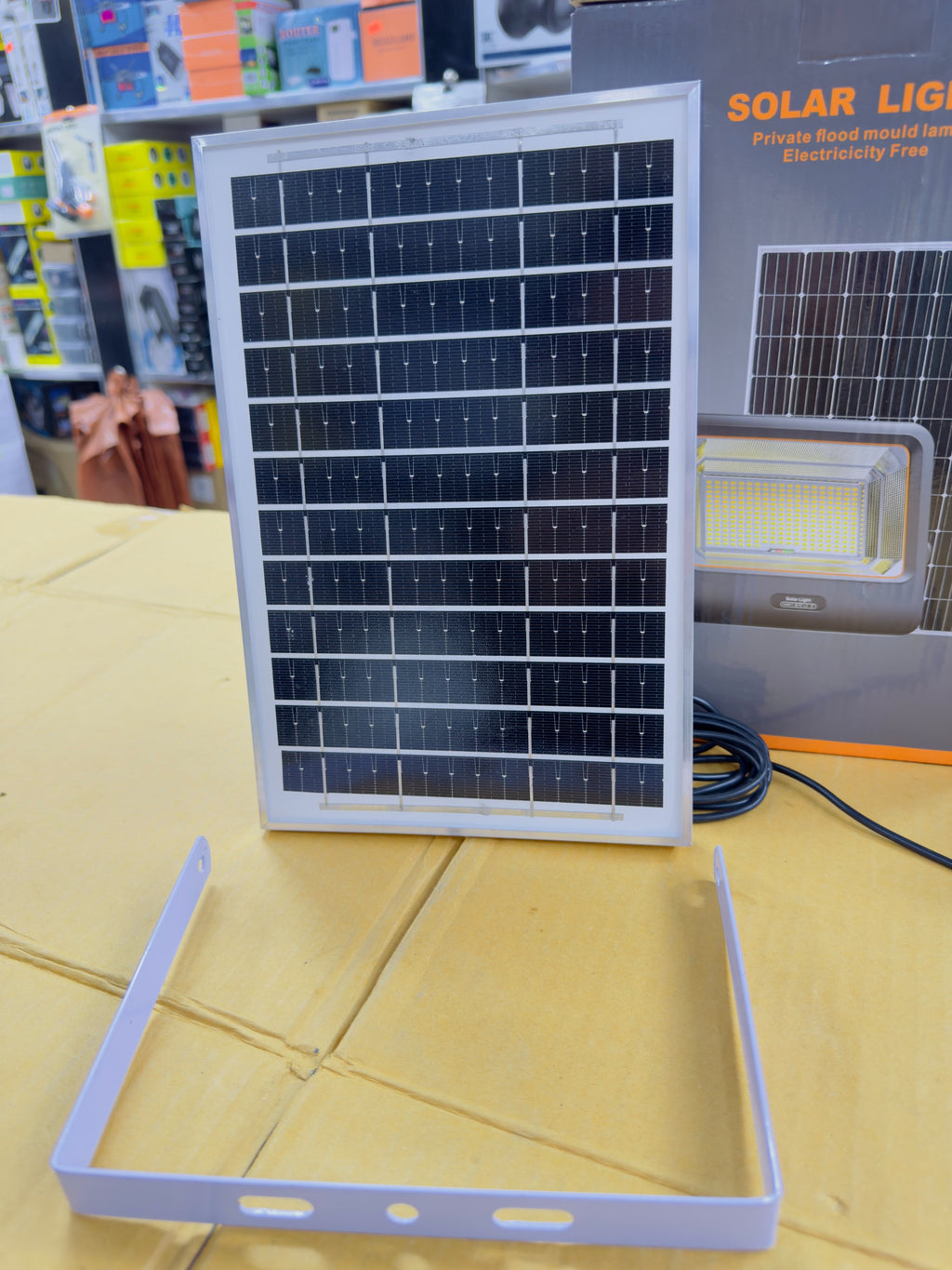 Chargeable Sensor Solar Street light