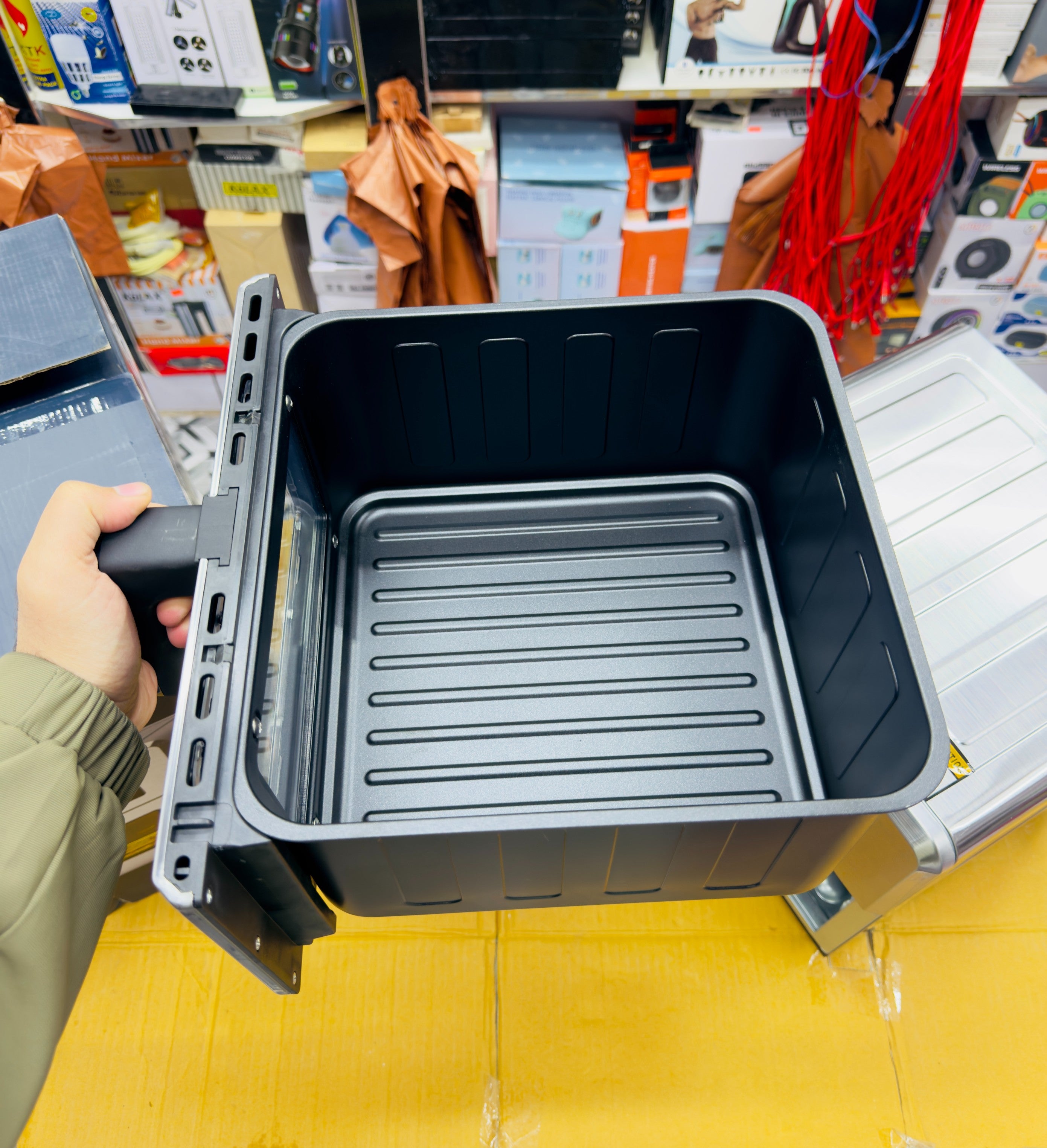 Geepas 10L Double Heating Air Fryer GAF37546