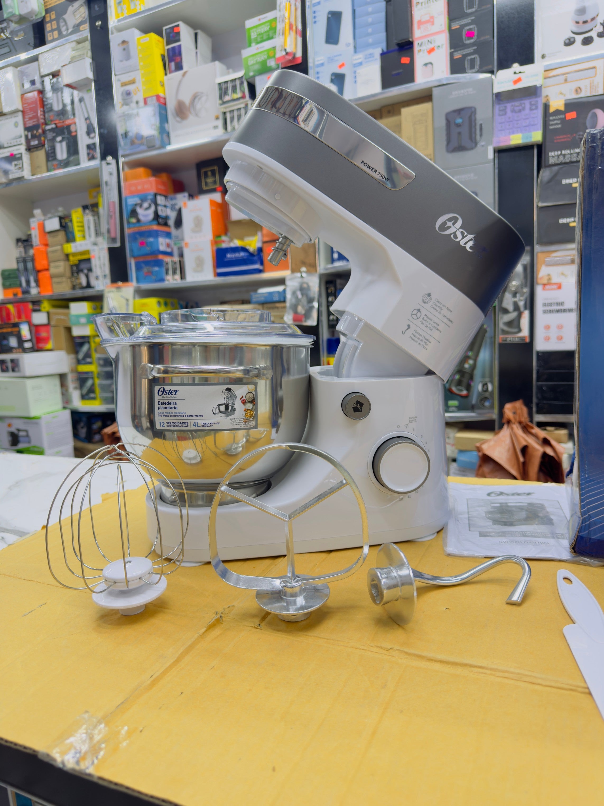 Novo Oster 4L Stand Mixer