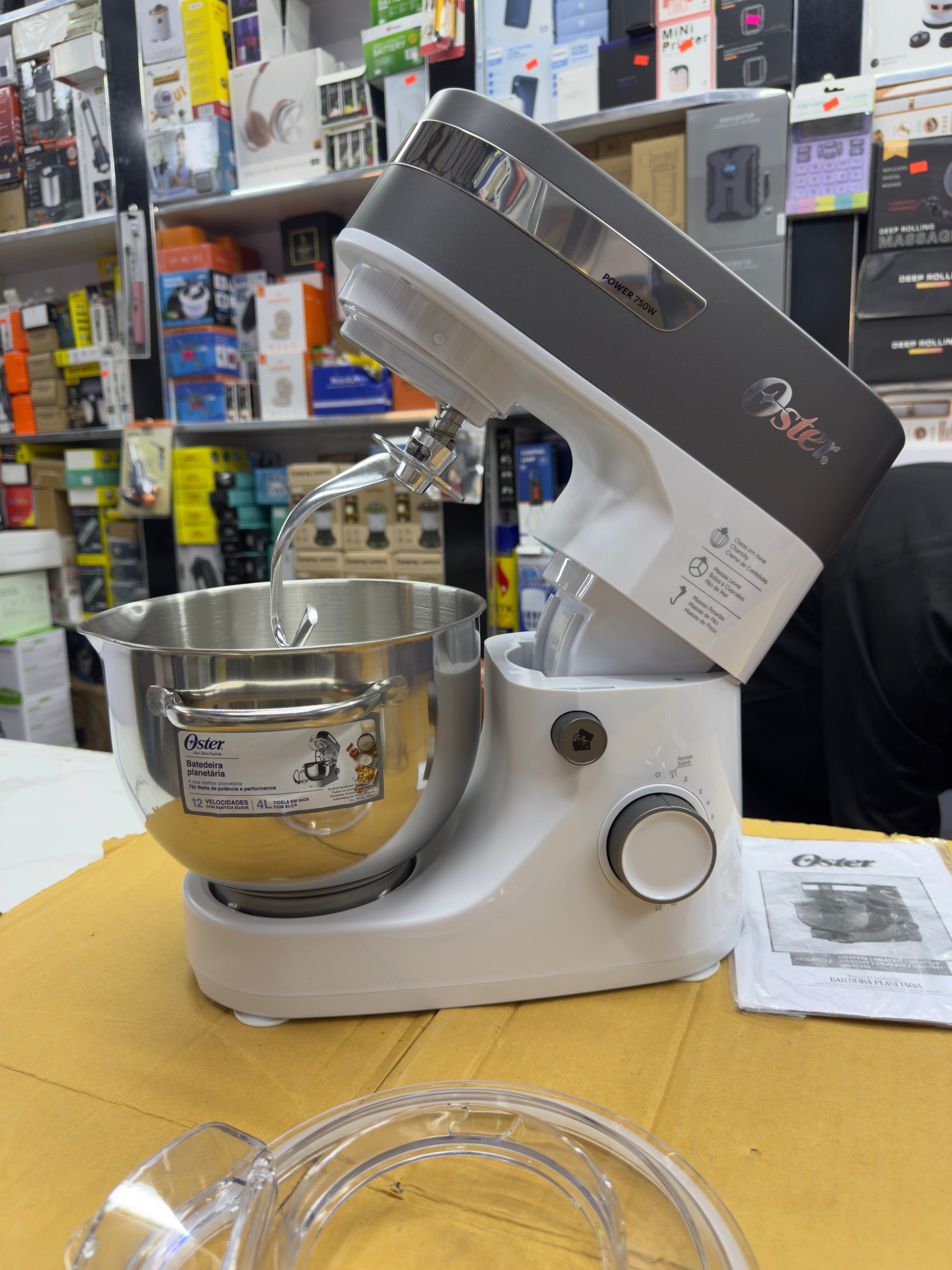 Novo Oster 4L Stand Mixer