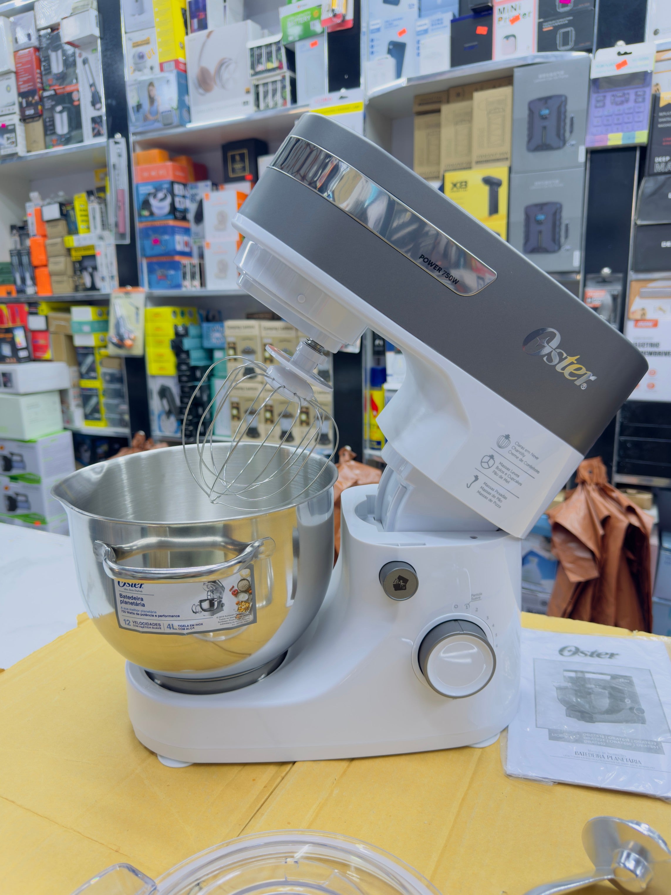 Novo Oster 4L Stand Mixer