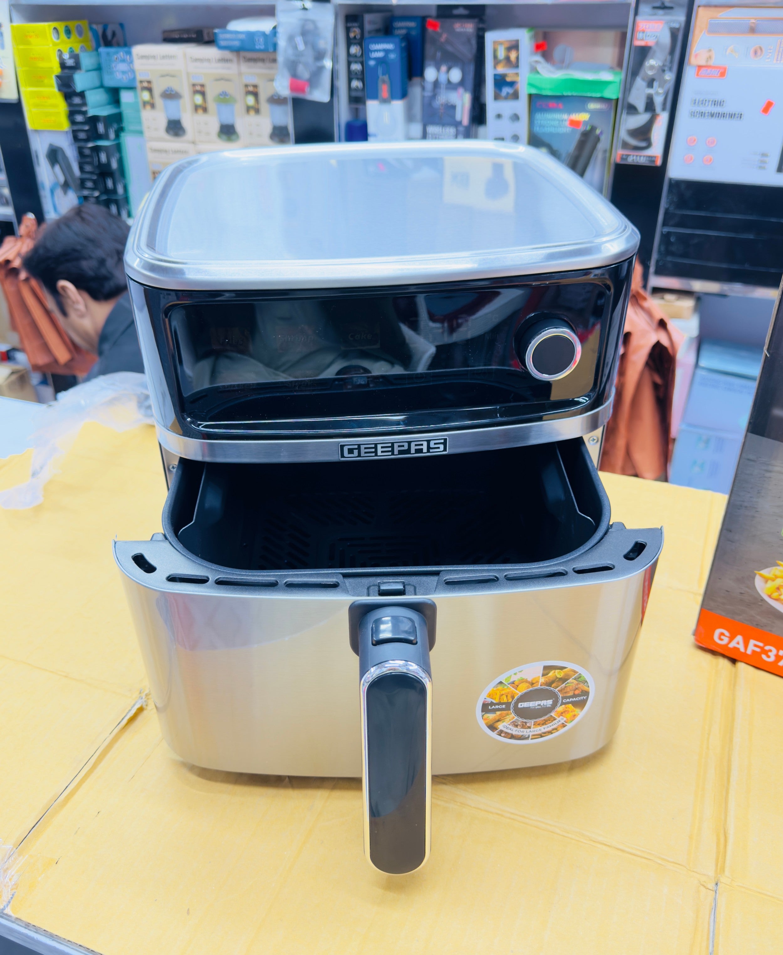 Geepas 8L Air Fryer GAF37534T