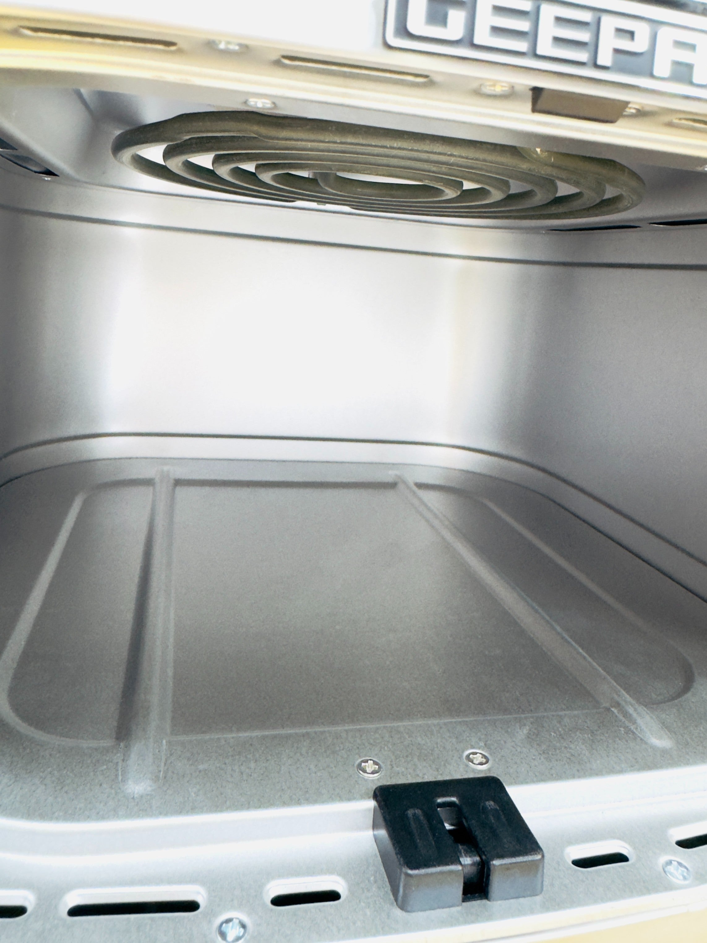 Geepas 8L Air Fryer GAF37534T