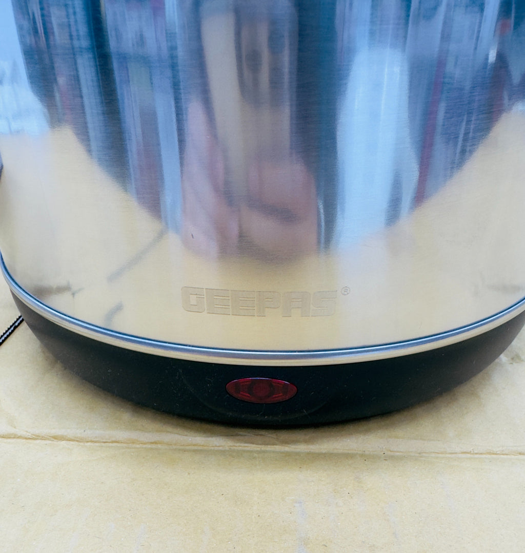 Geepas Stainless Steel 4.2L Electric Kettle GK-38025