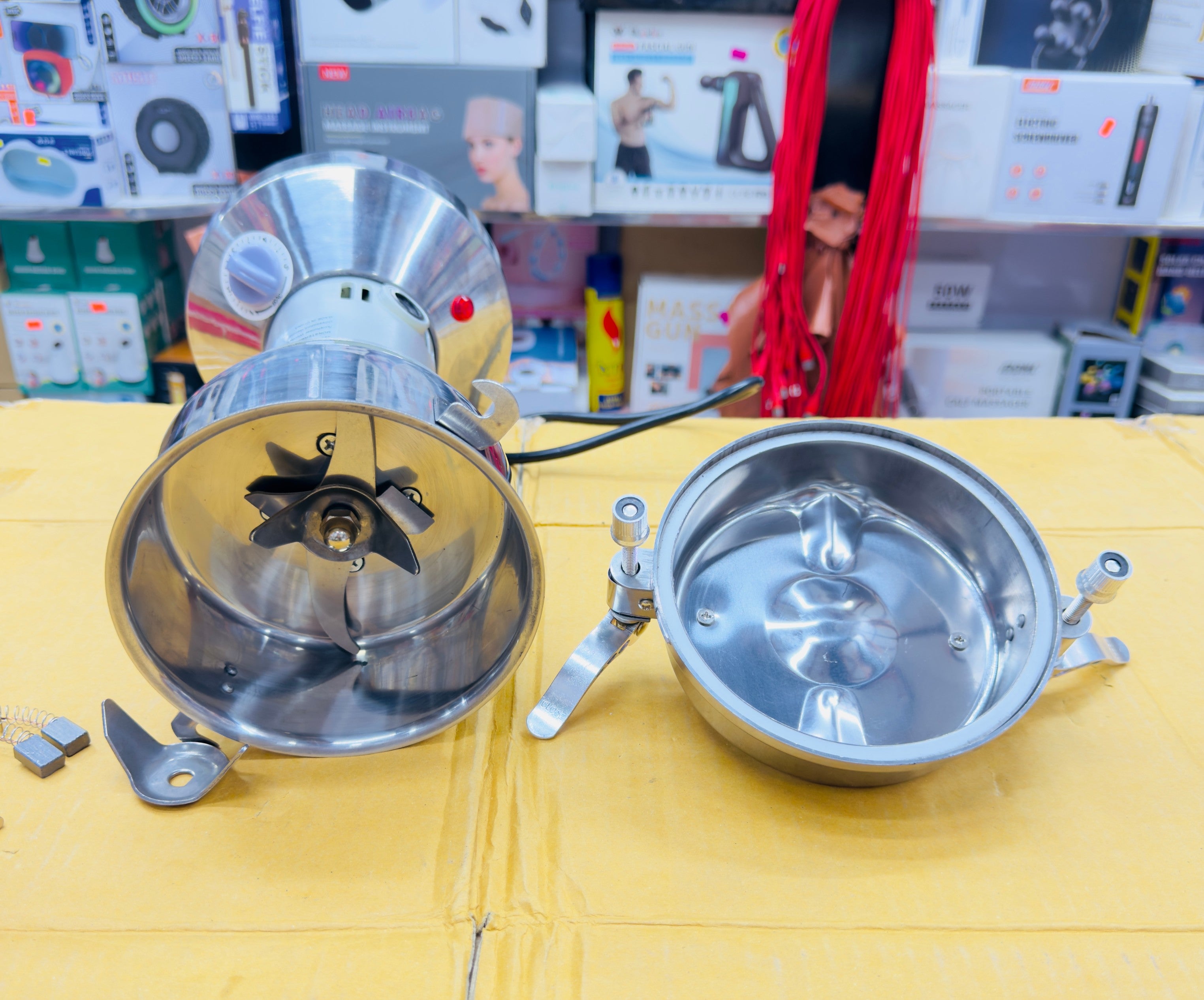 Kolax 250G Stainless Steel Body Masala Grinder