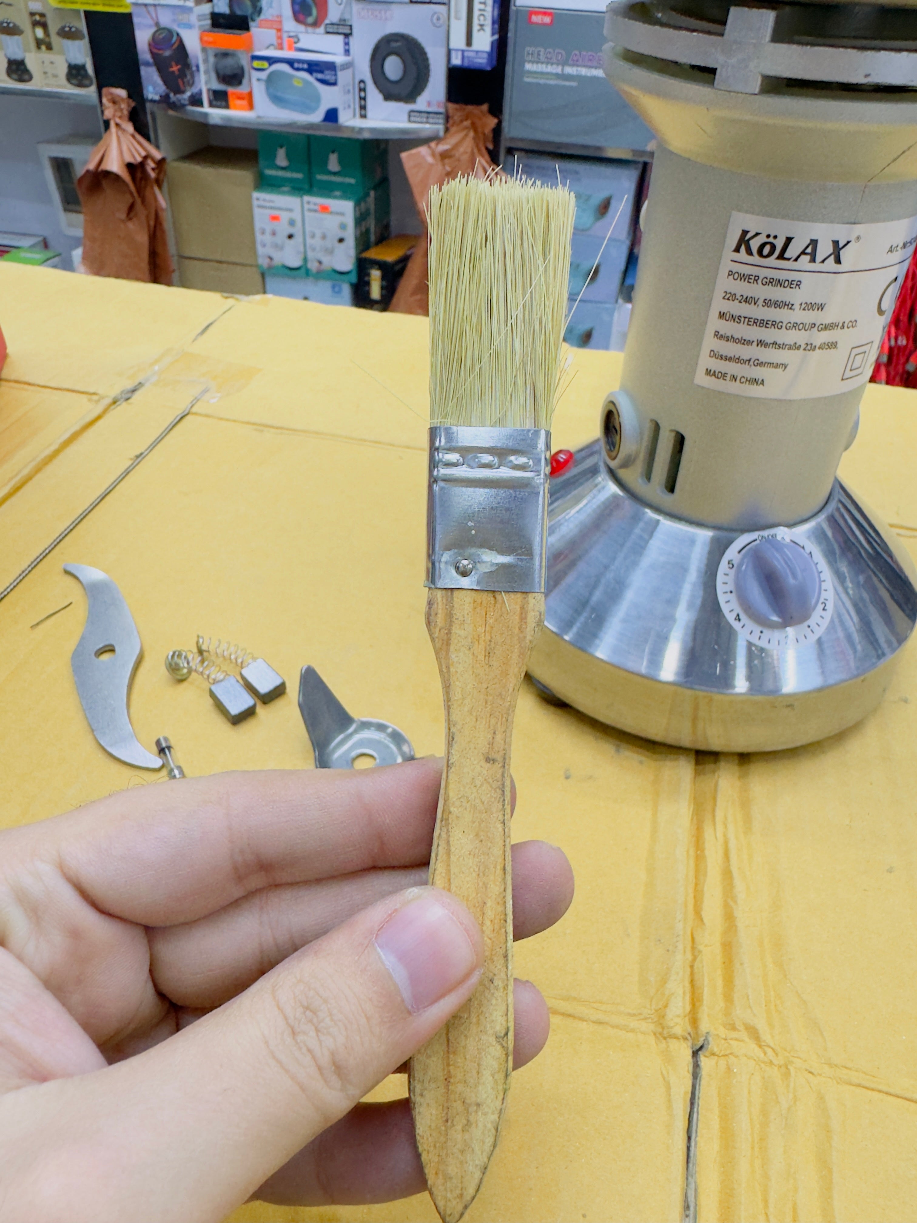 Kolax 250G Stainless Steel Body Masala Grinder