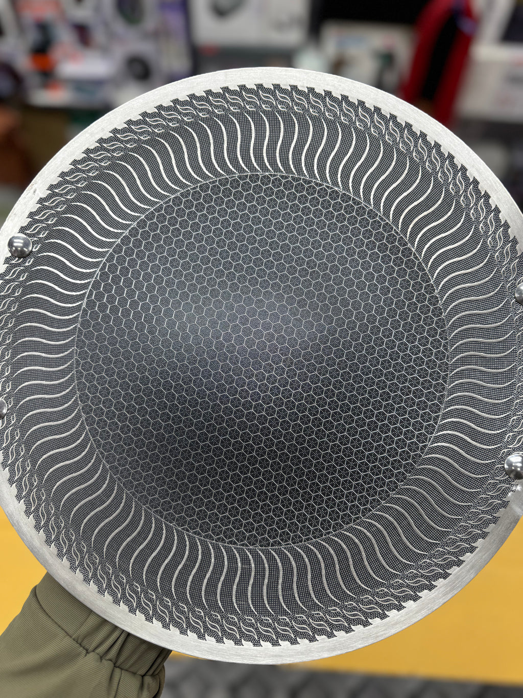 32 Cm German Technology Honey Comb Laser Coating Tawa