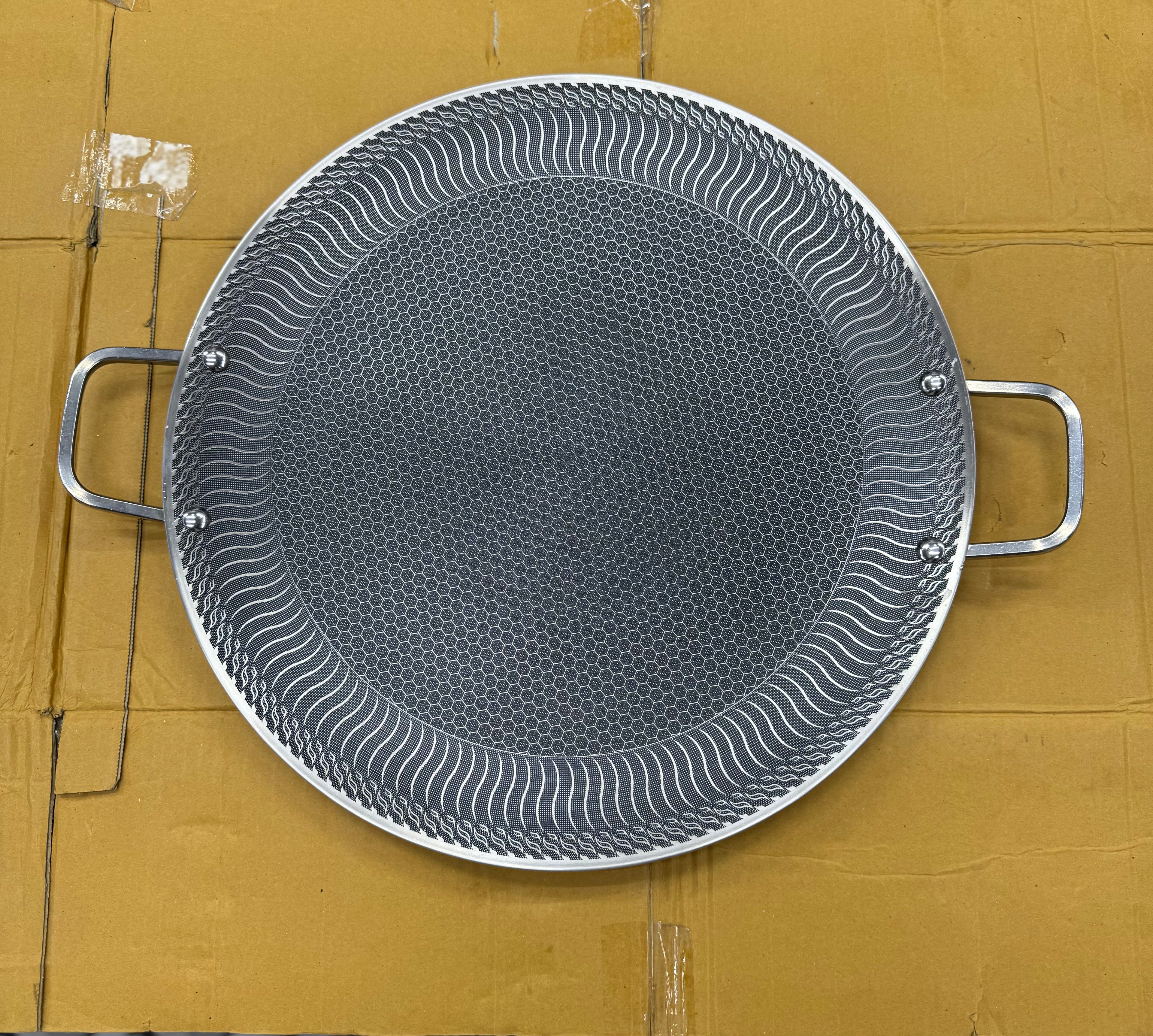 42 Cm Full Size Honey Comb German Technology Laser Coated Tawa