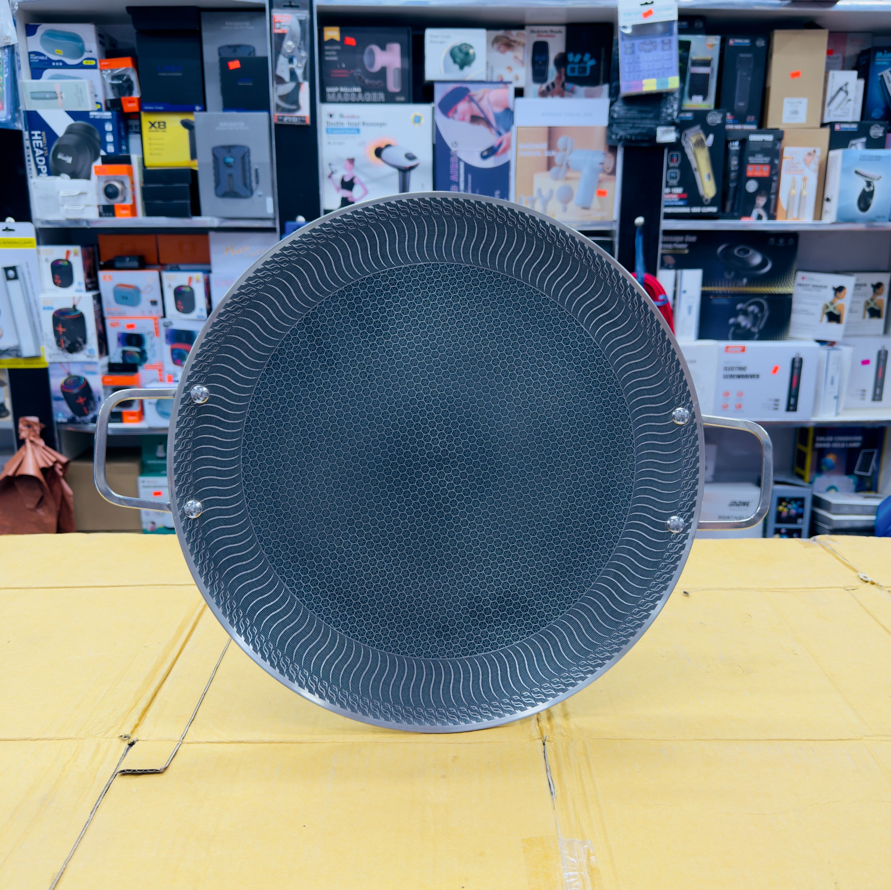 42 Cm Full Size Honey Comb German Technology Laser Coated Tawa