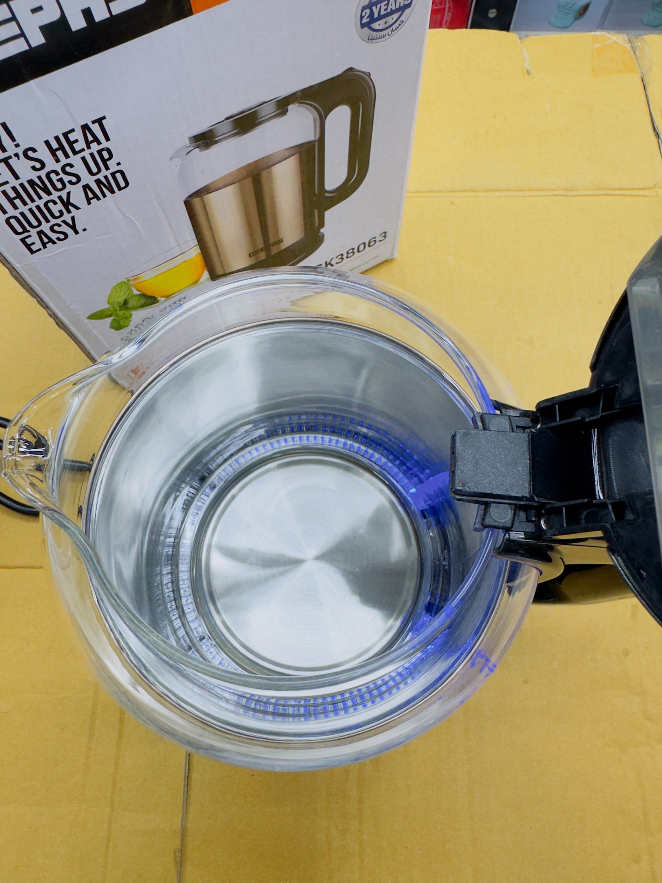 Geepas Double Layer Glass Kettle GK38063