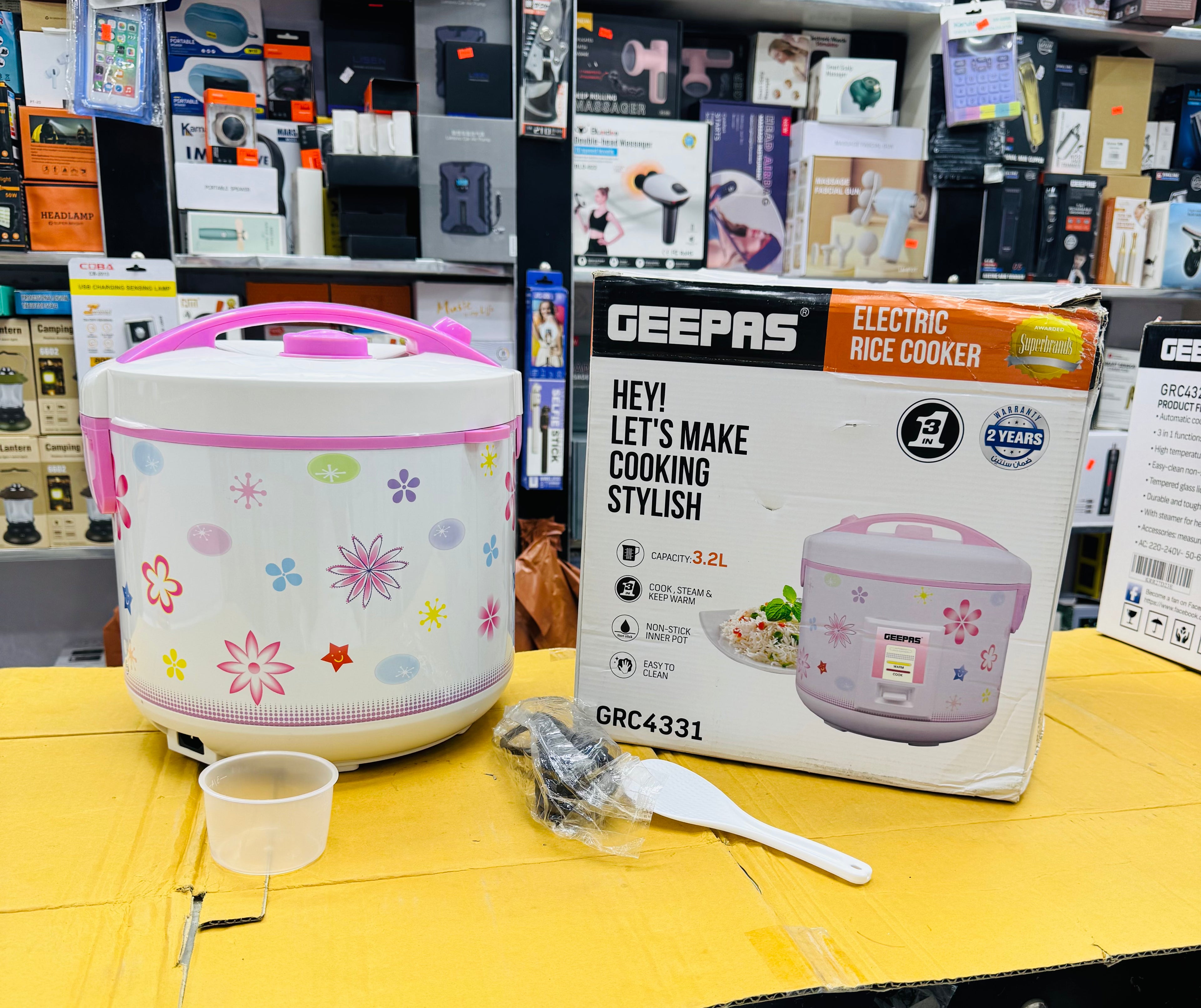 Geepas 3.2L Electric Rice Cooker