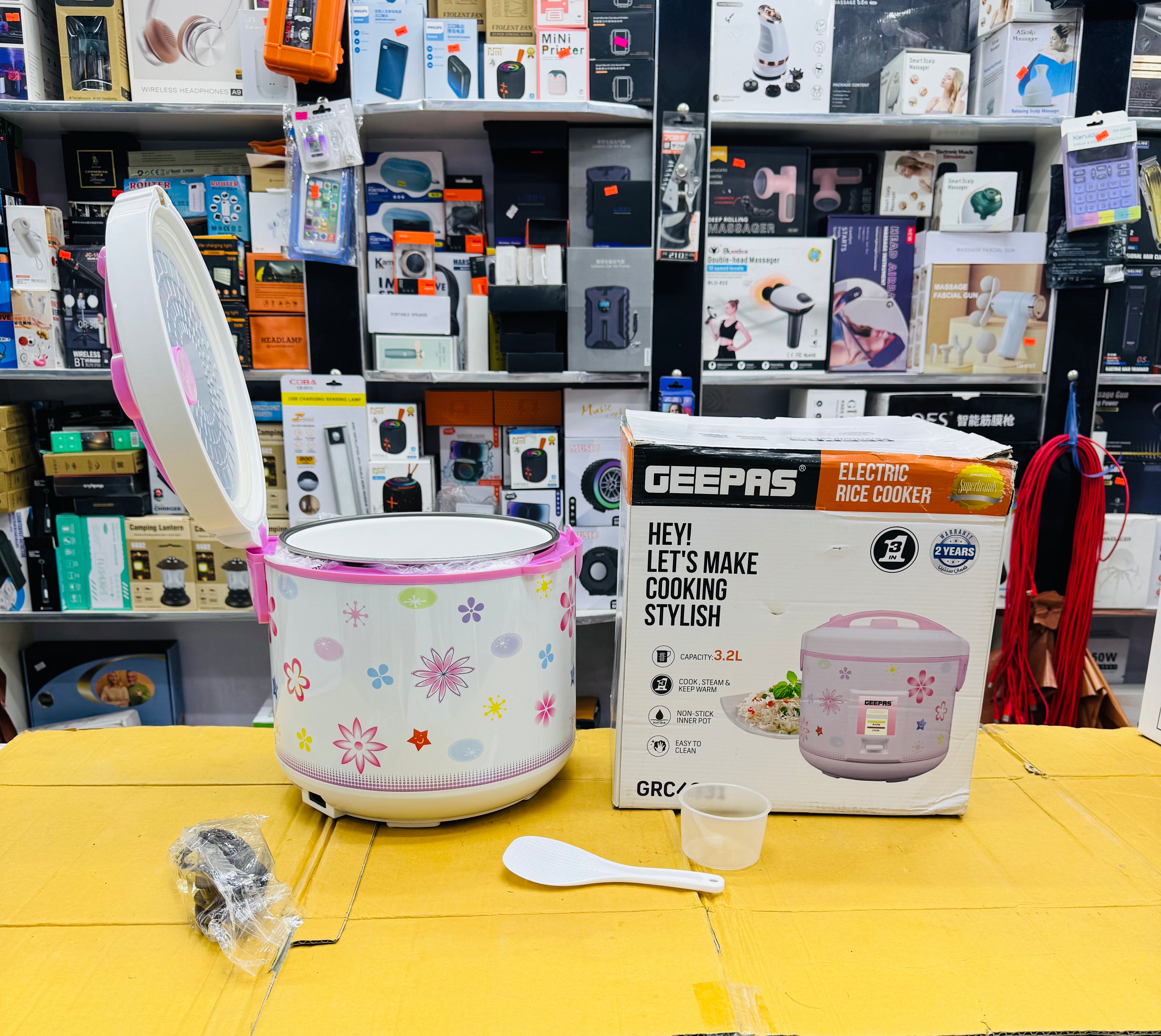 Geepas 3.2L Electric Rice Cooker