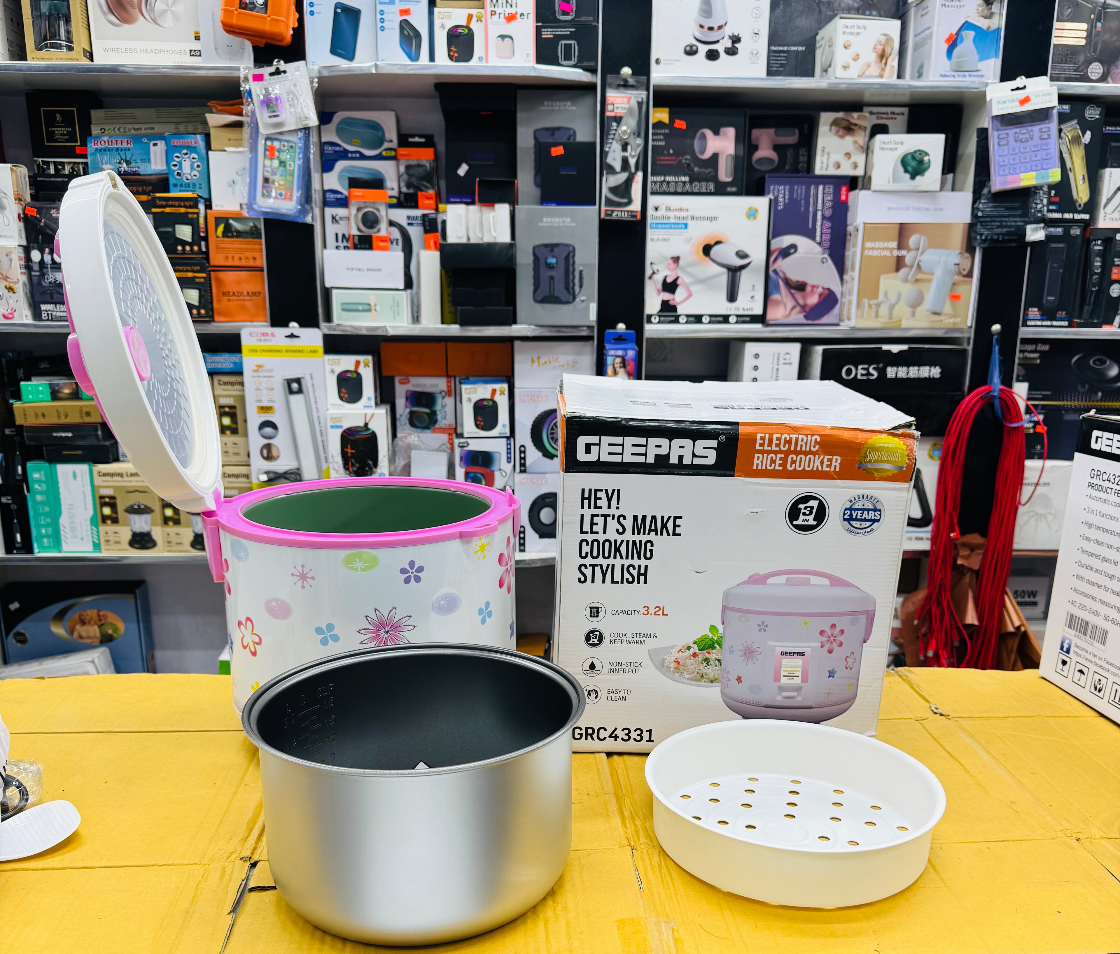 Geepas 3.2L Electric Rice Cooker