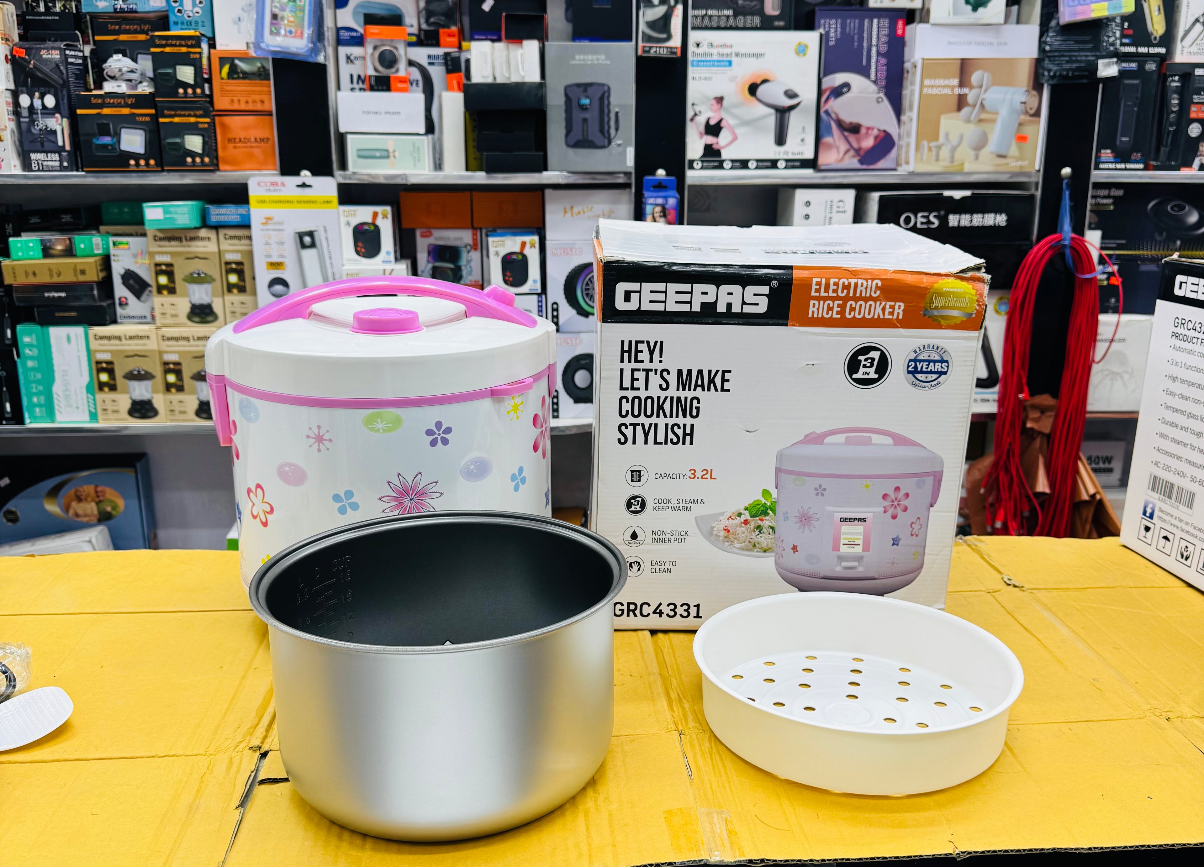 Geepas 3.2L Electric Rice Cooker