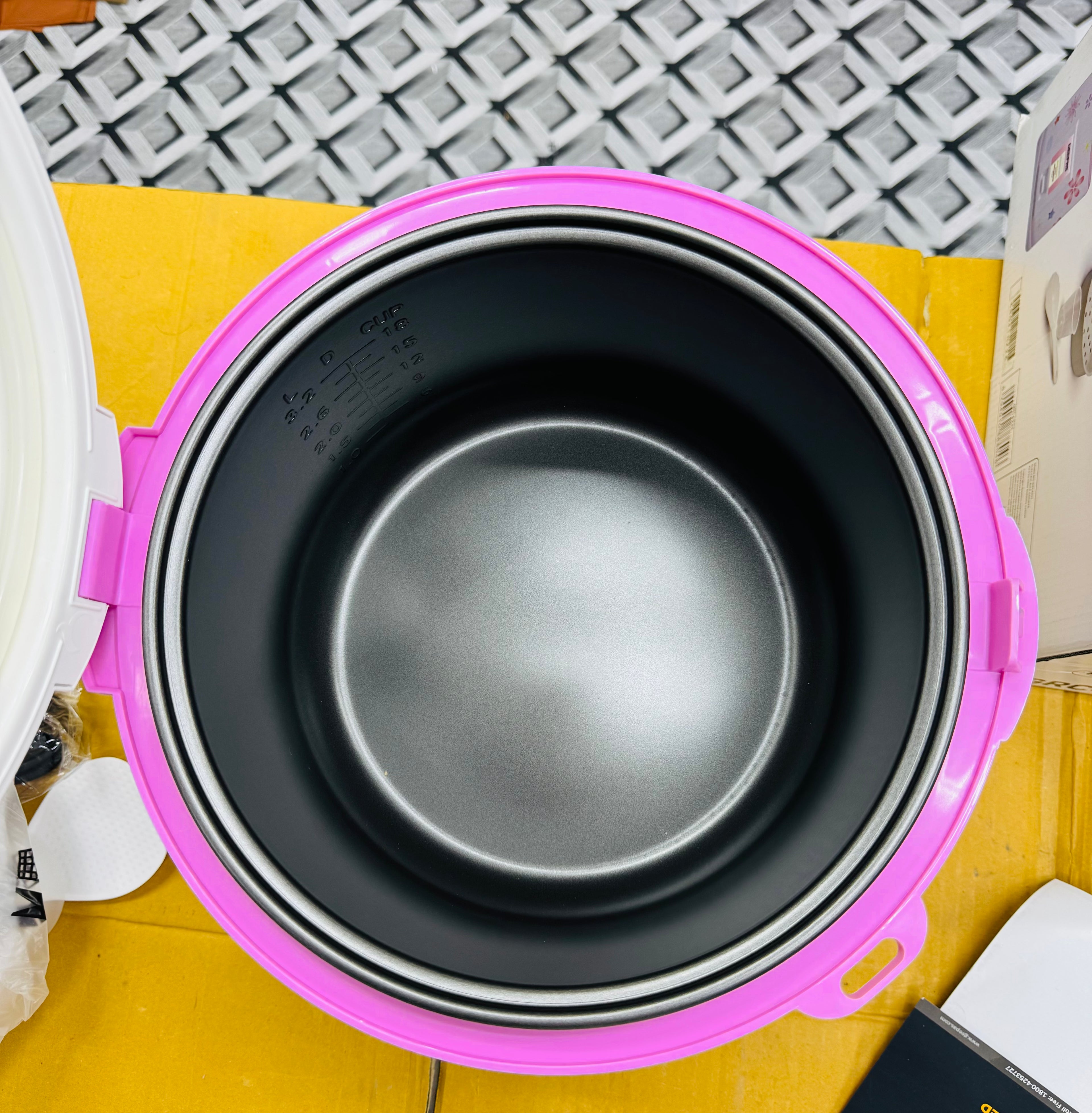 Geepas 3.2L Electric Rice Cooker