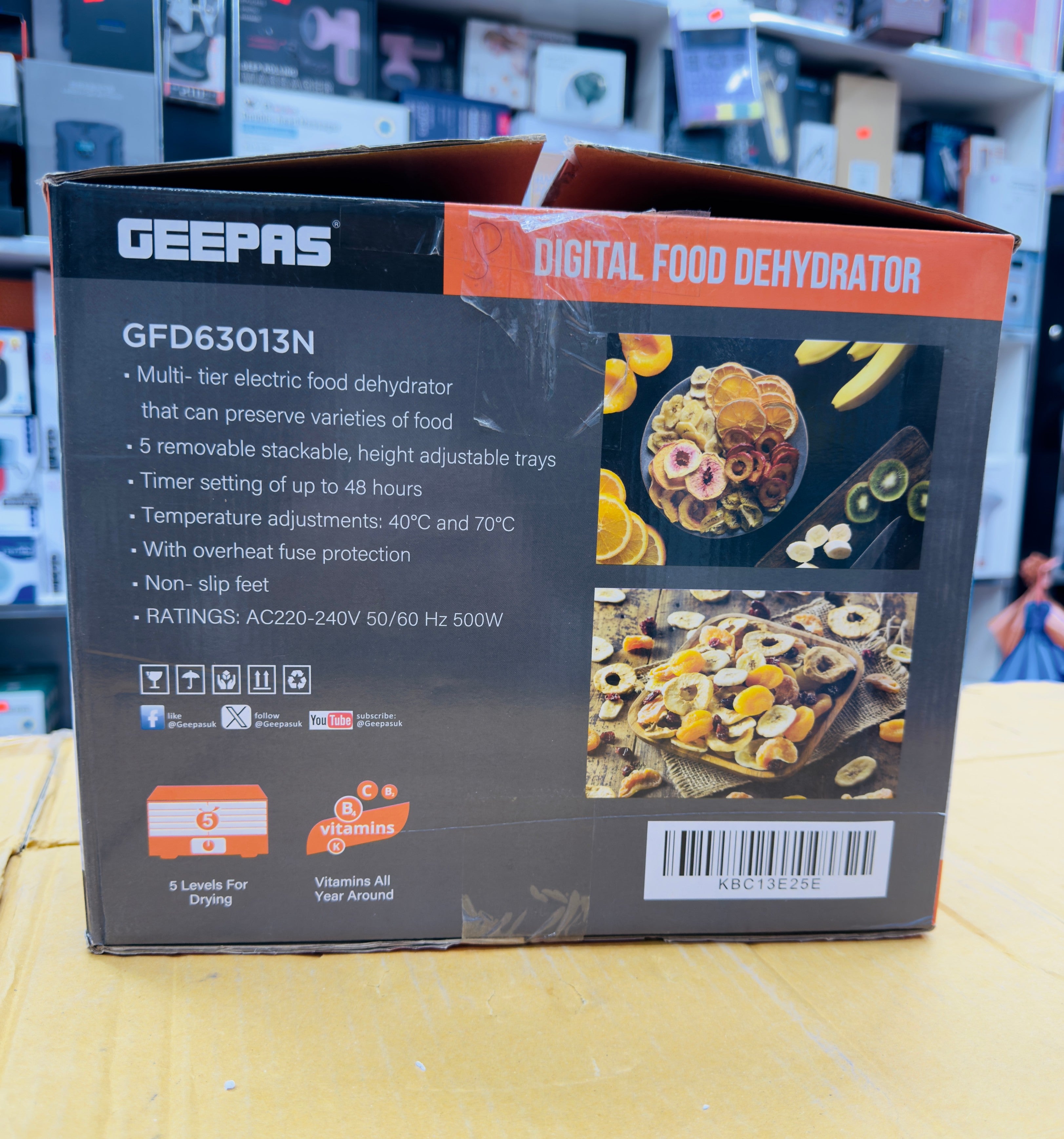 Geepas Digital Food Dehydrator GFD63013N