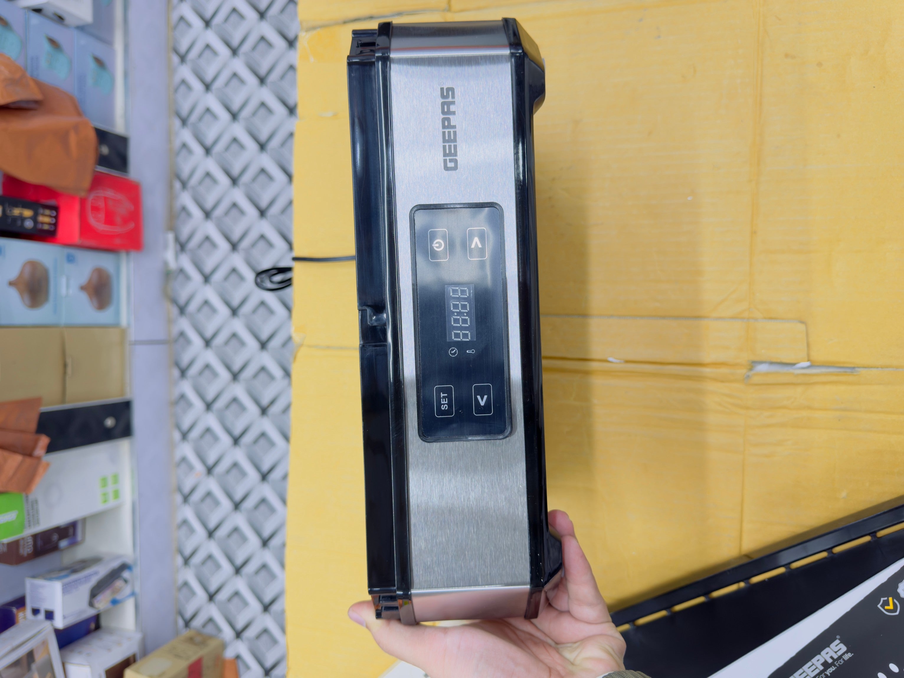 Geepas Digital Food Dehydrator GFD63013N